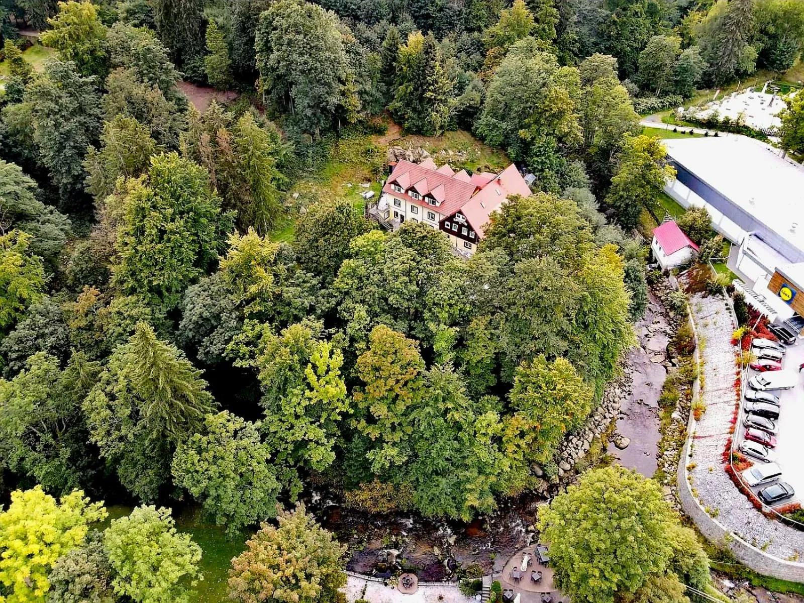 Day in Harmont Montis- dawna Zającówka- IDEALNA lokalizacja - leśna enklawa w centrum miasta! Sauna, masaże, zabiegi spa!