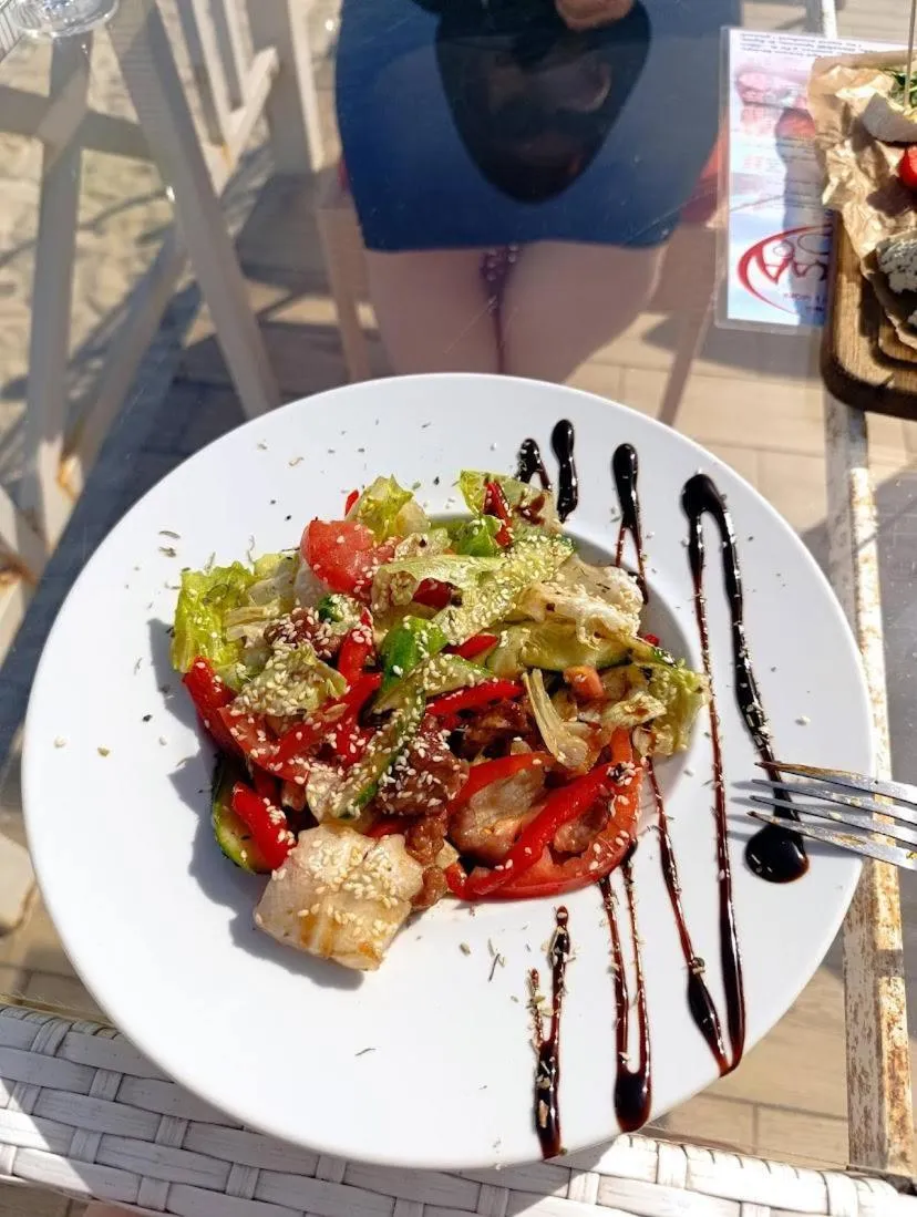 Restaurant/places to eat in Shalanda