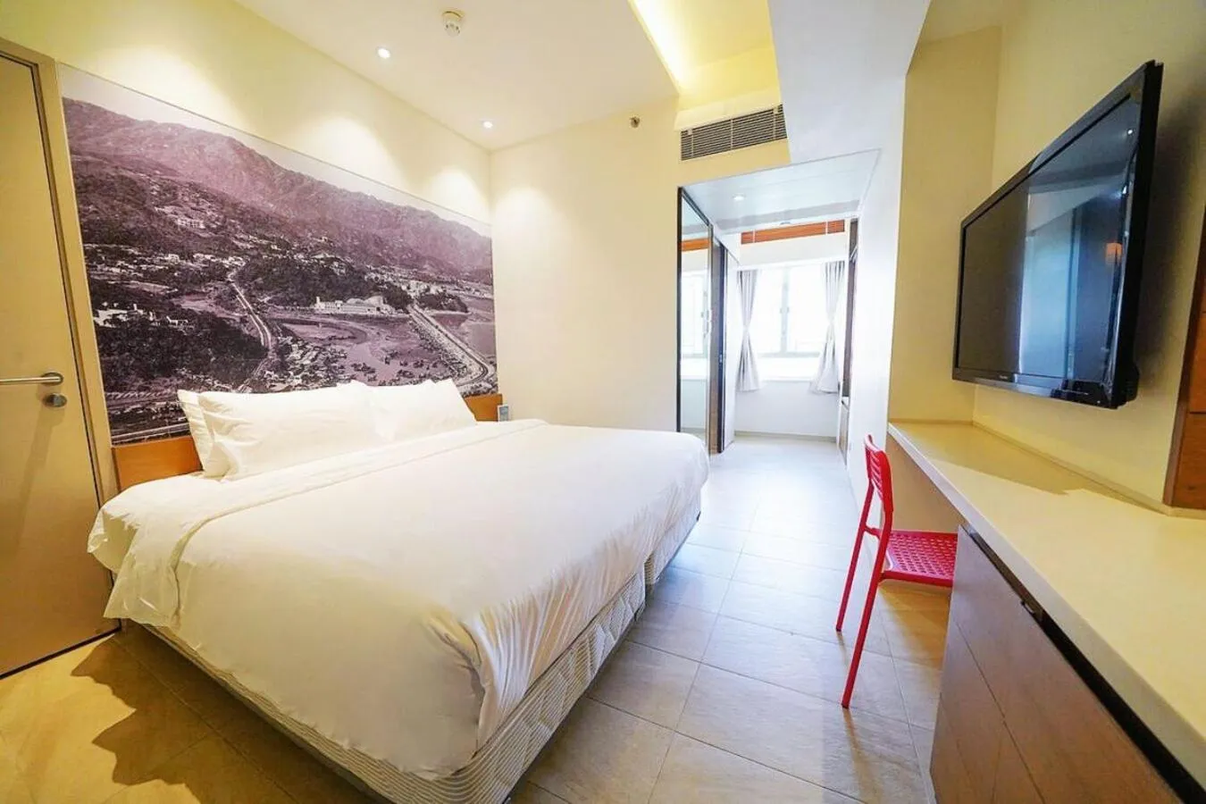 Photo of the whole room, Bed in The Salvation Army - Booth Lodge