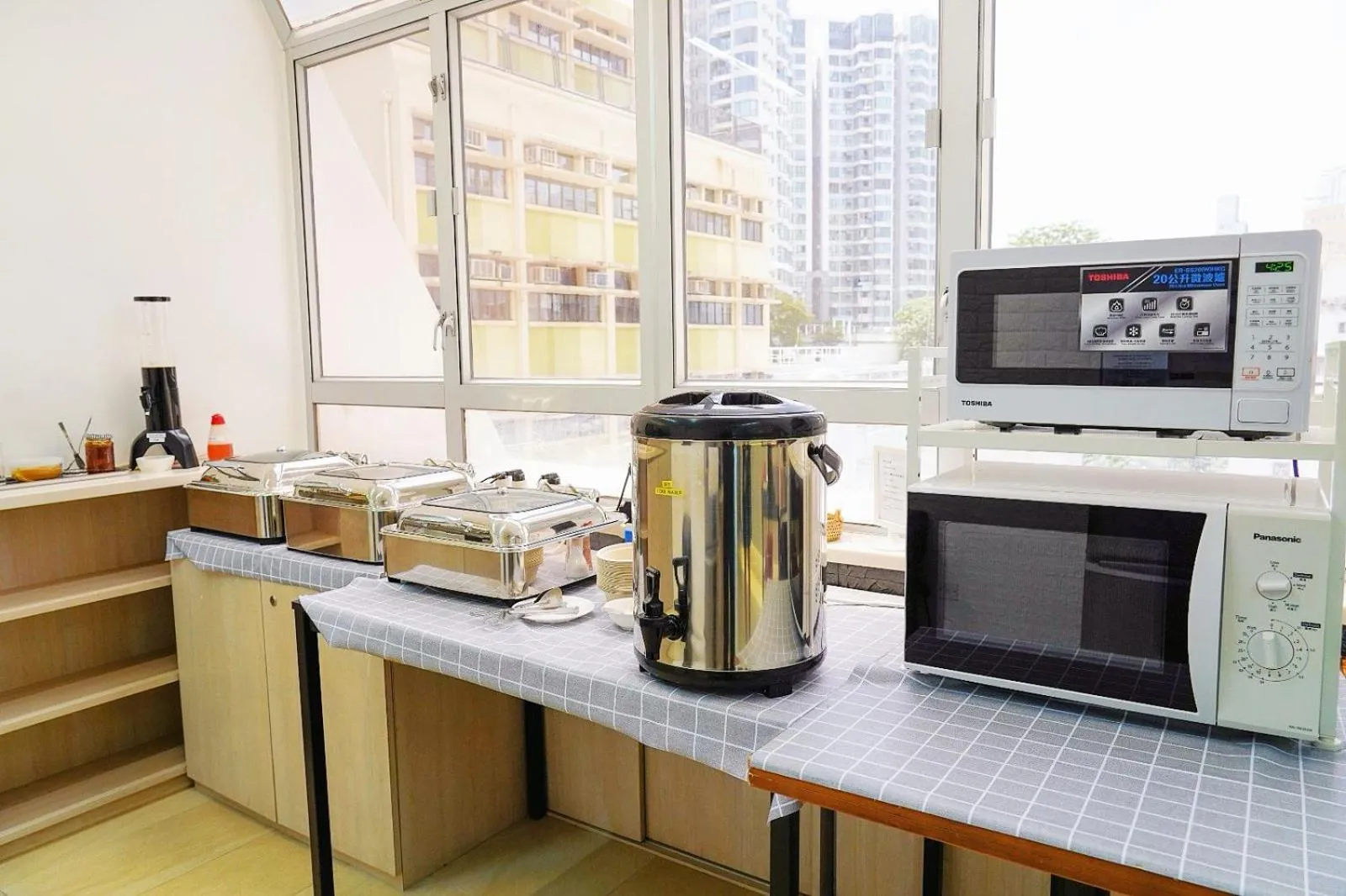 Breakfast in The Salvation Army - Booth Lodge