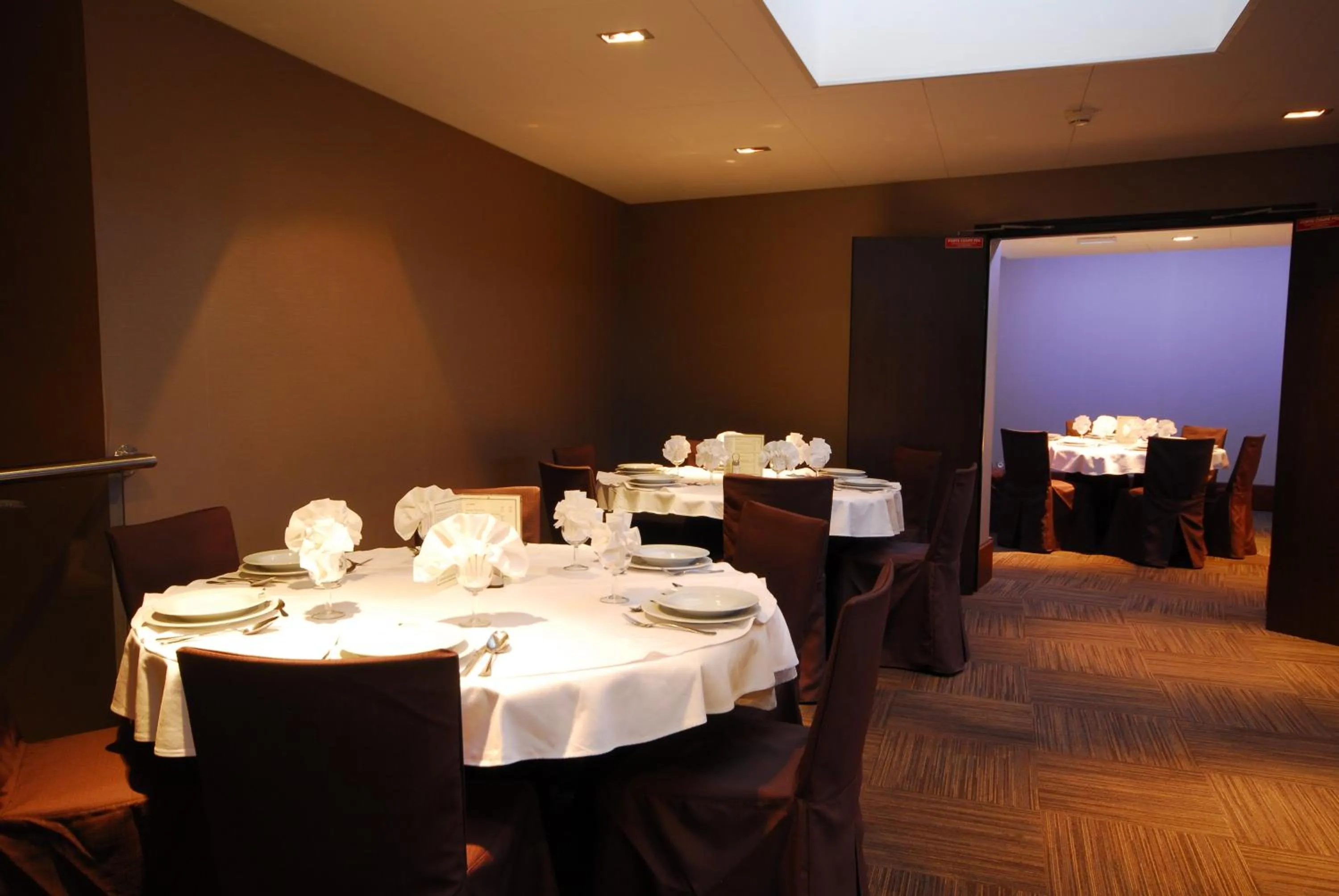 Restaurant/places to eat in Hôtel Stella