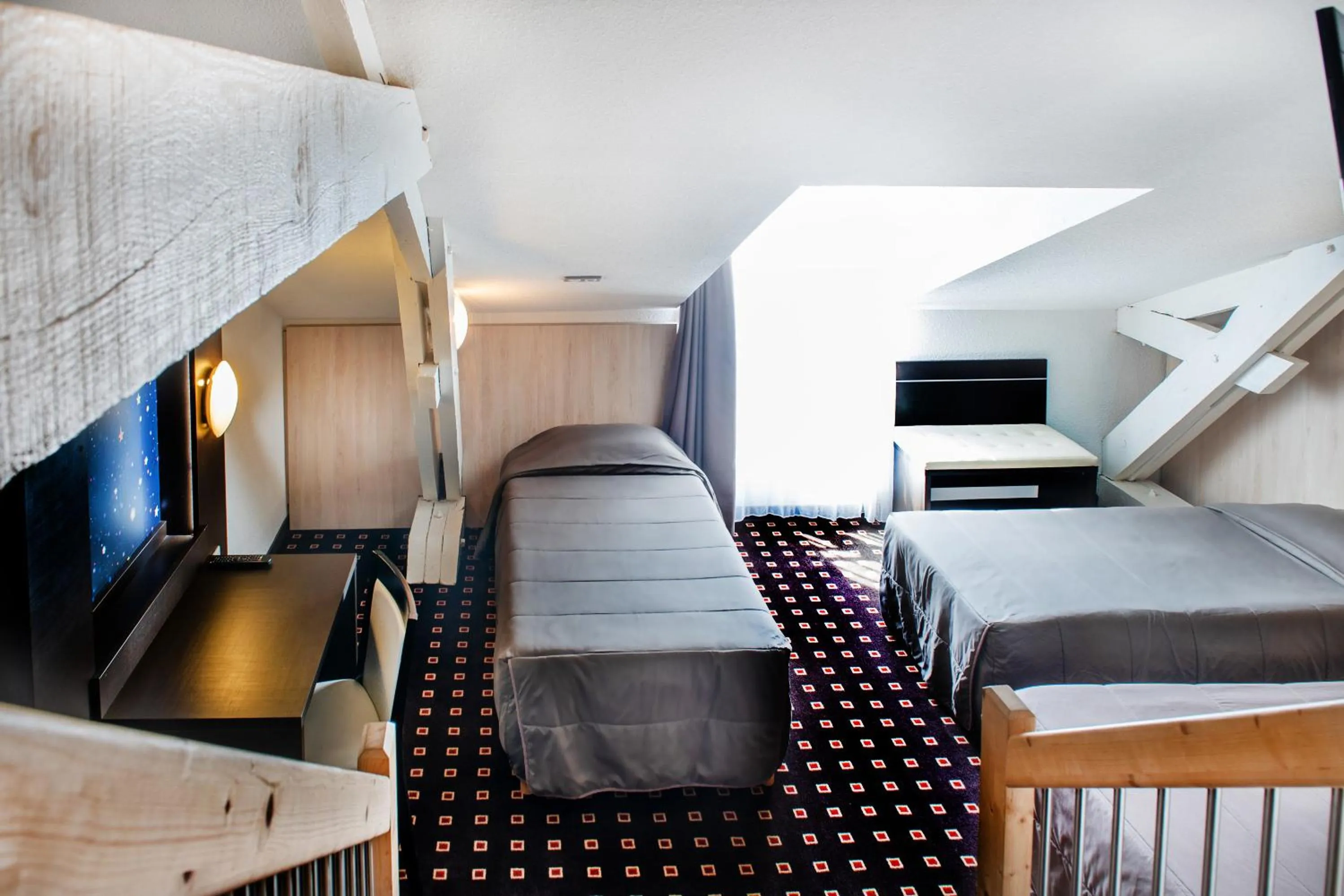 Bedroom, Bed in Hôtel Stella