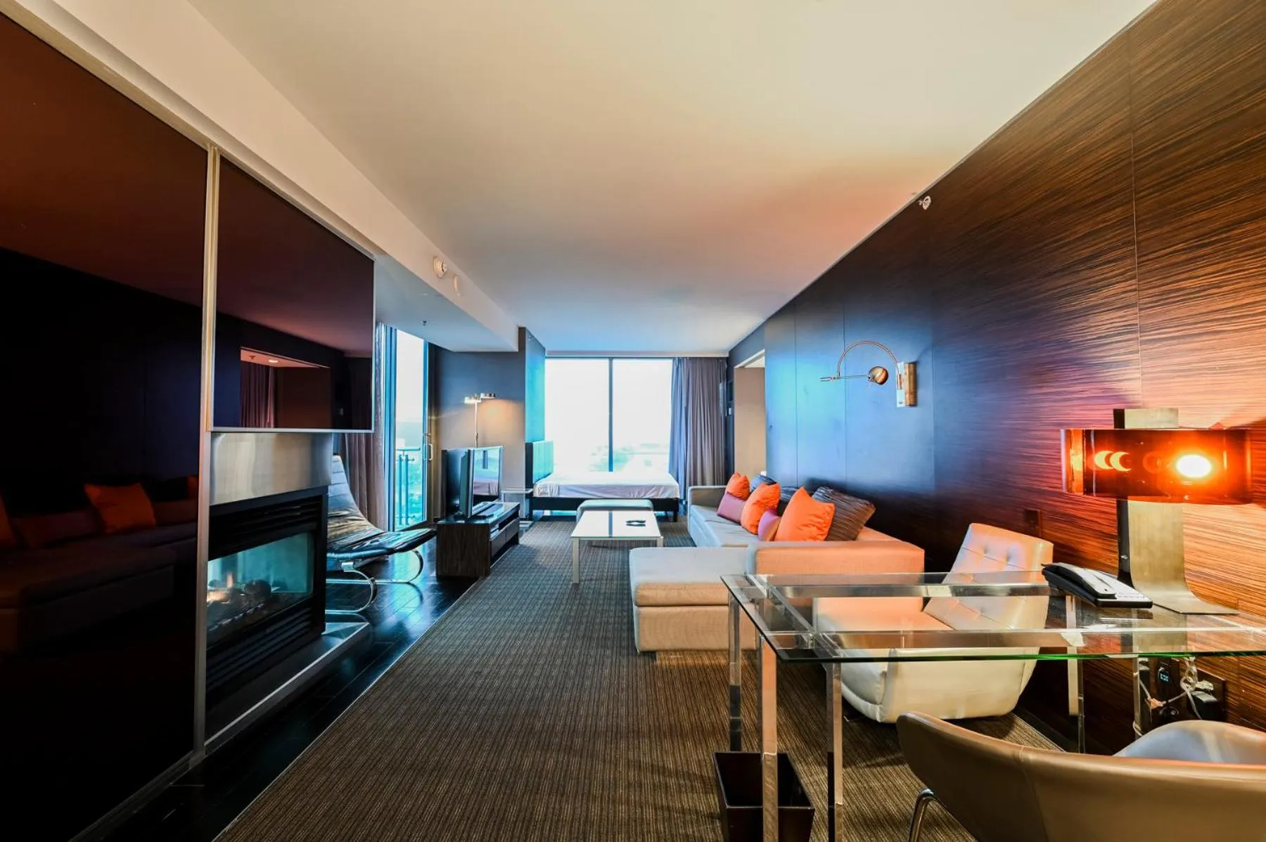 Living room in StripViewSuites Two-Bedroom Conjoined Suite at Palms Place