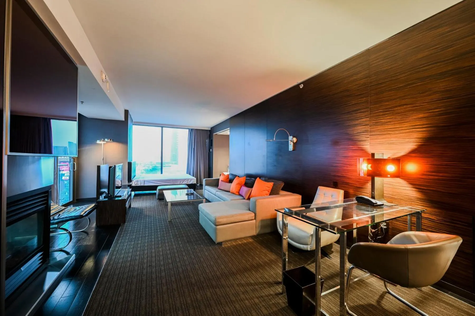 TV and multimedia in StripViewSuites Two-Bedroom Conjoined Suite at Palms Place