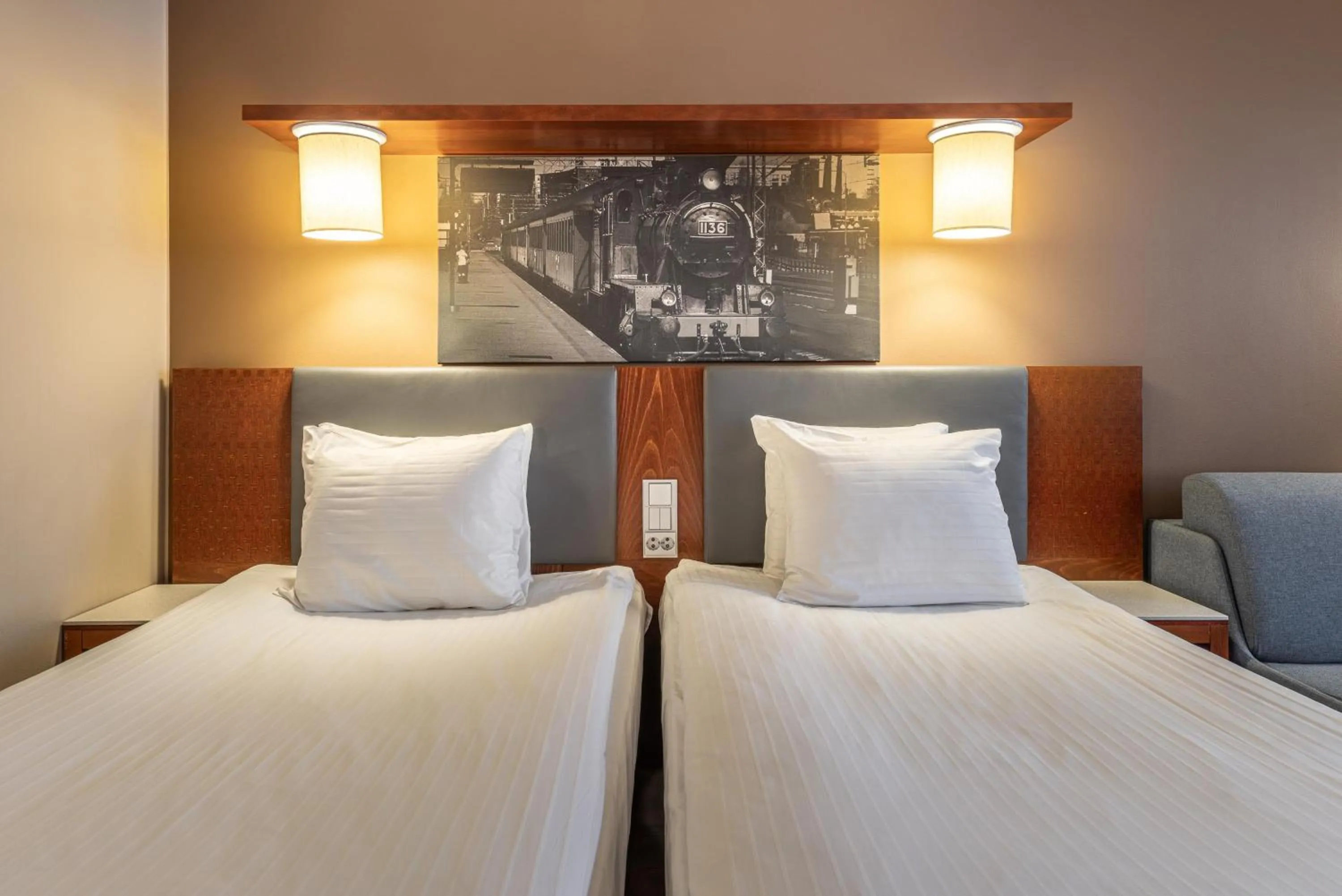 Bedroom, Bed in Scandic Postitalo