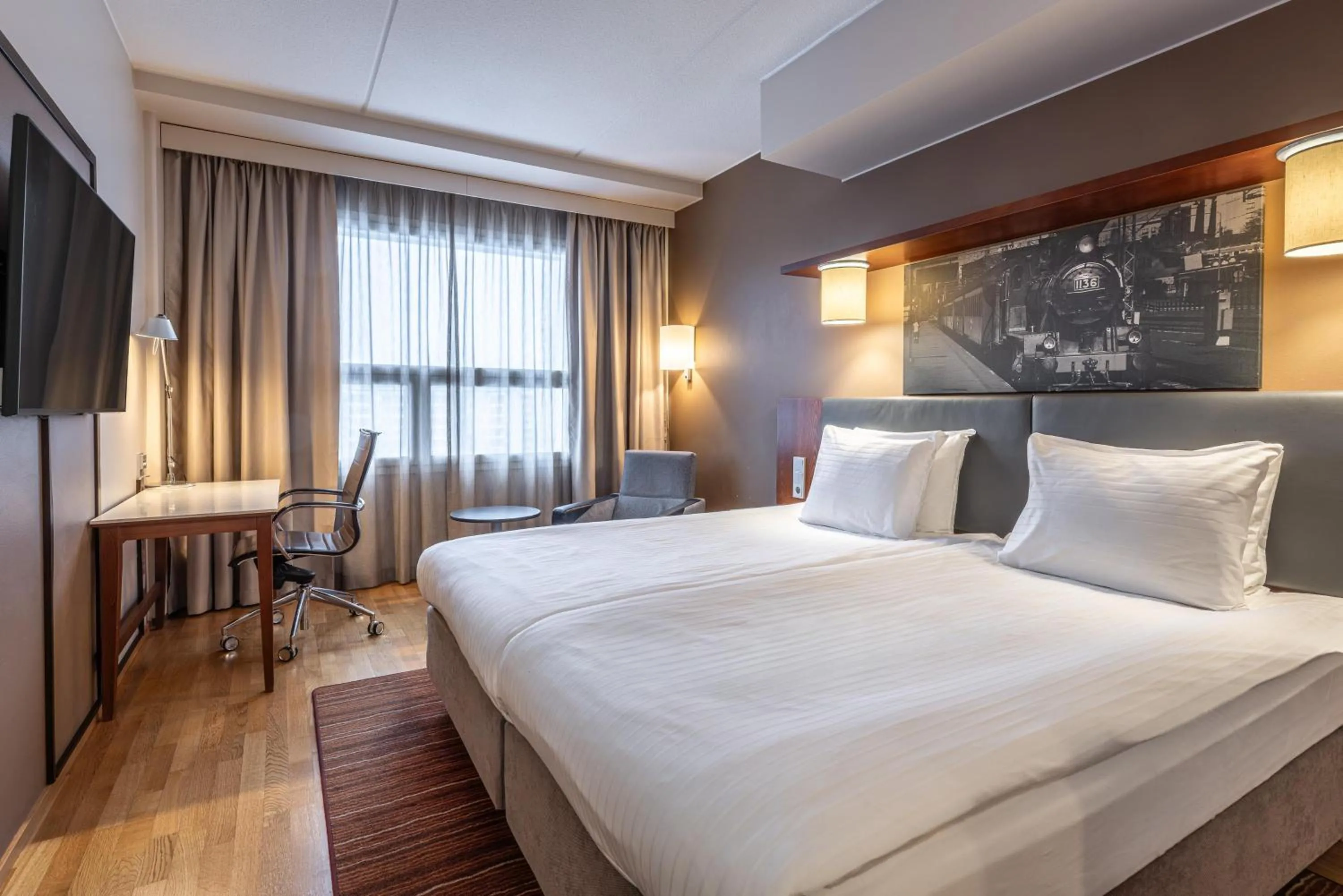 Bedroom, Bed in Scandic Postitalo