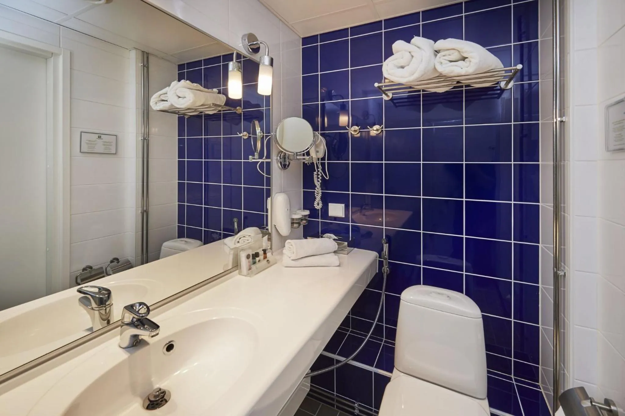 Bathroom in Holiday Inn Tampere - Central Station by IHG