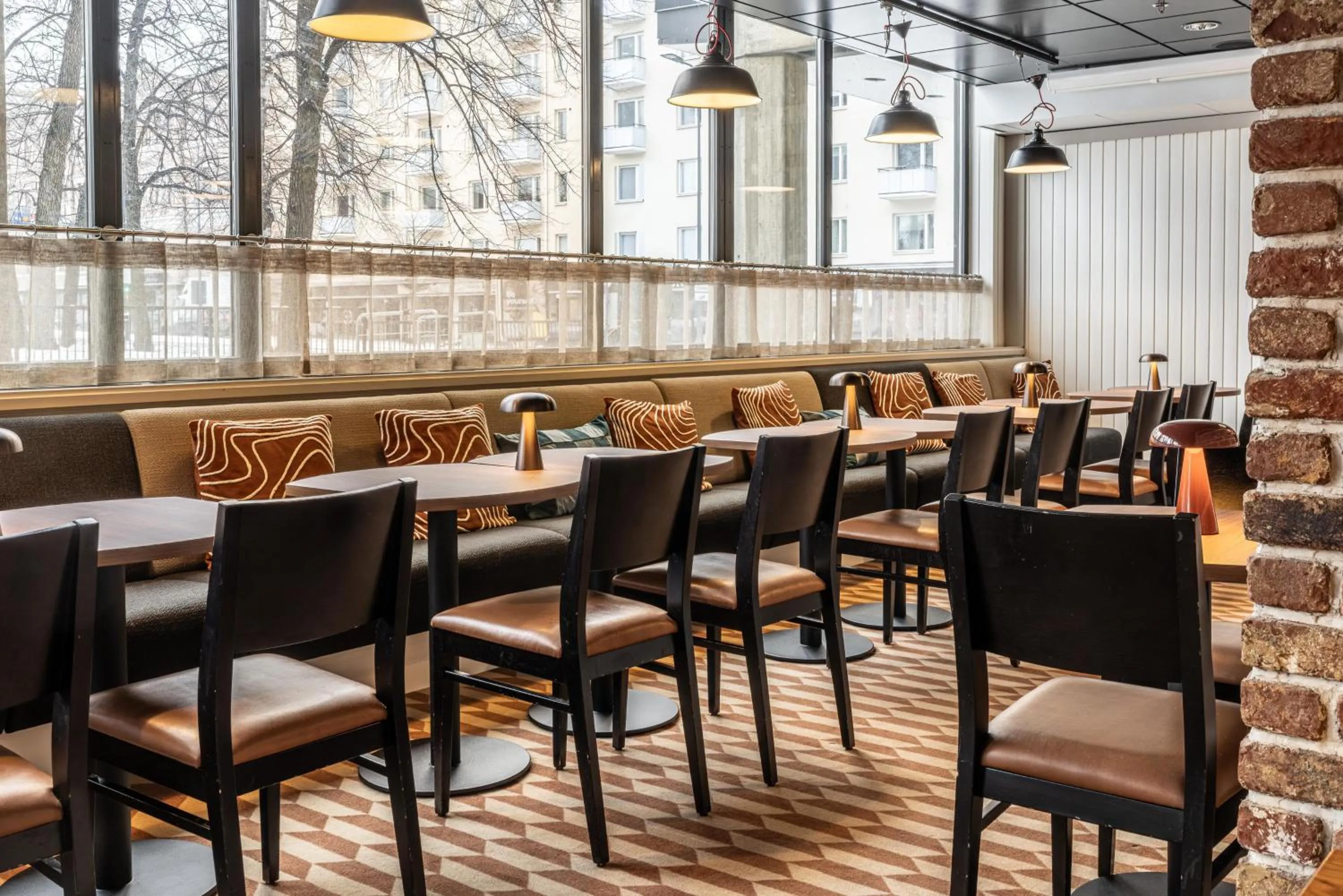 Restaurant/places to eat in Scandic Postitalo