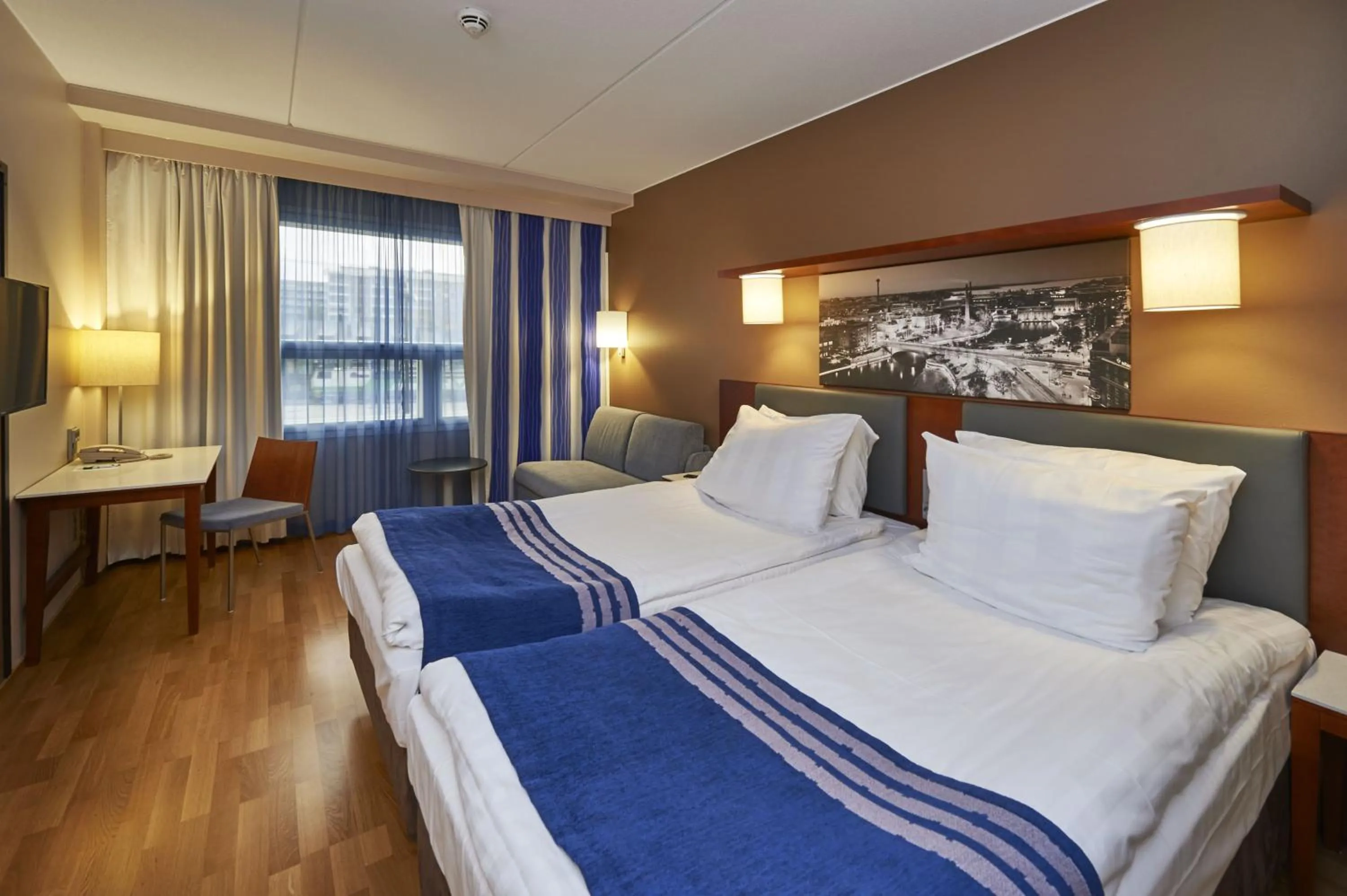 Photo of the whole room, Bed in Holiday Inn Tampere - Central Station by IHG