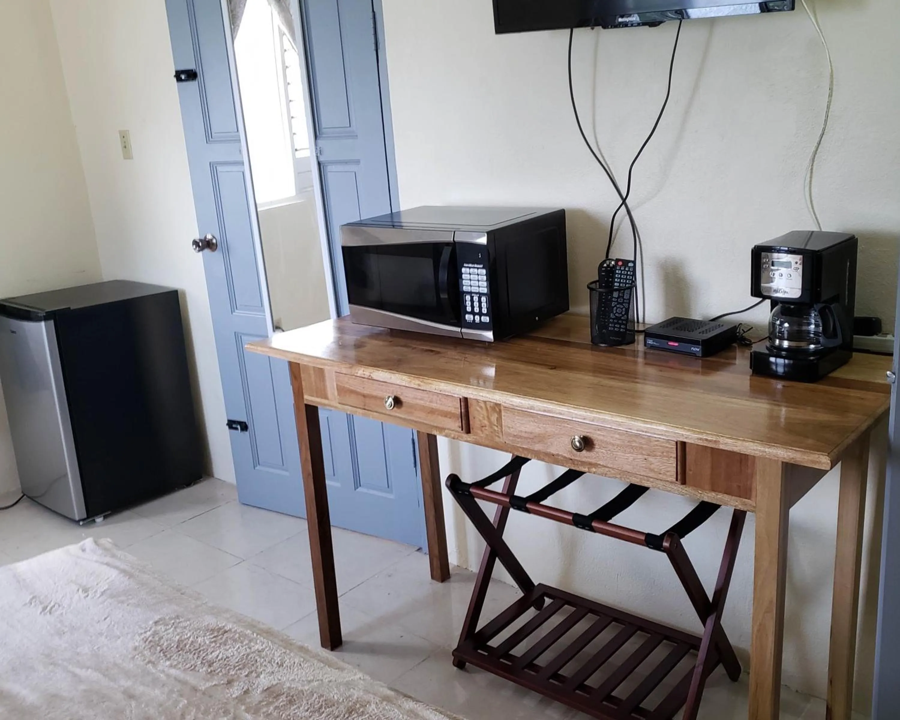 Coffee/tea facilities in Viva Violas