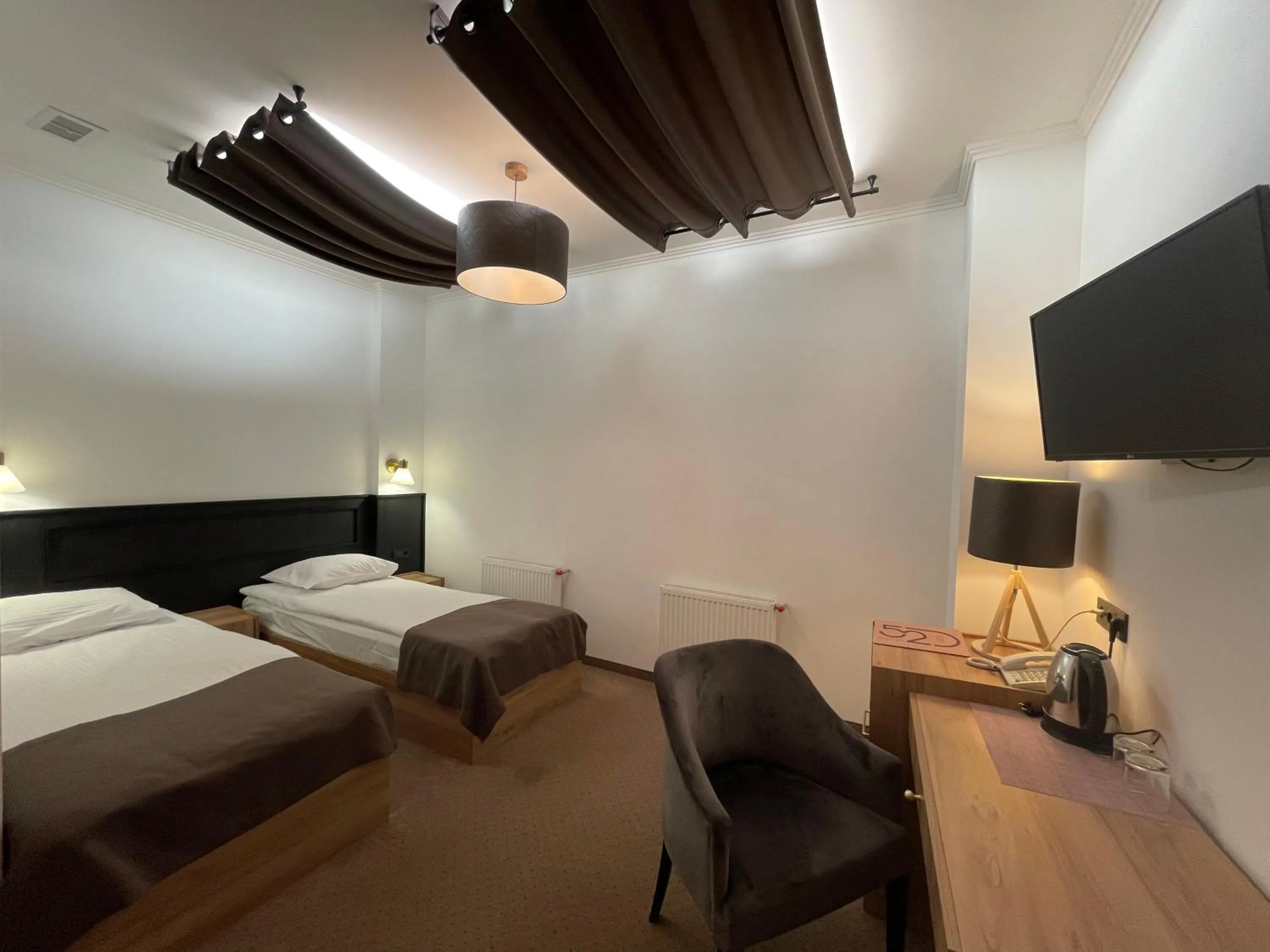 Bed in Hotel 52
