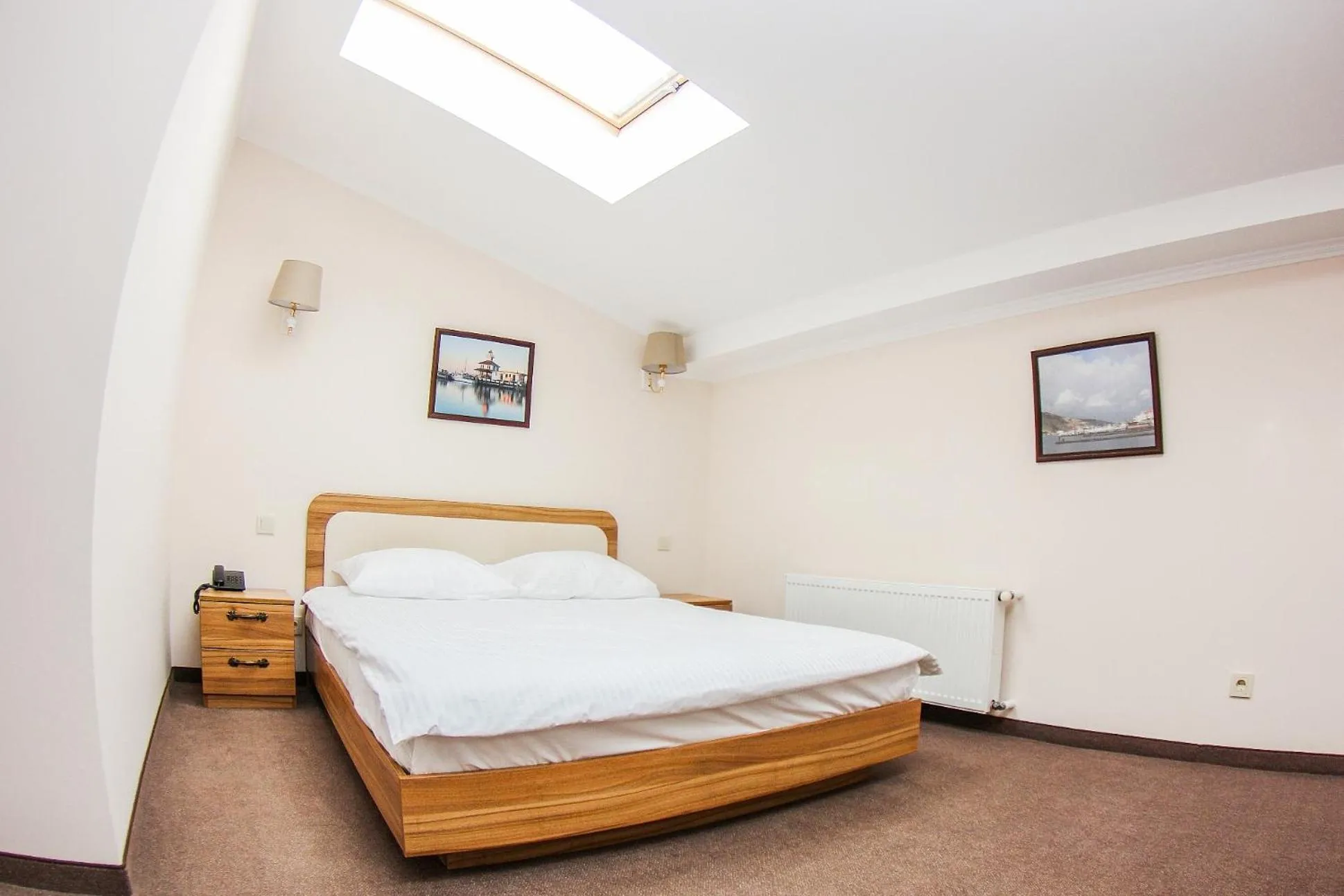 Bed in Hotel 52