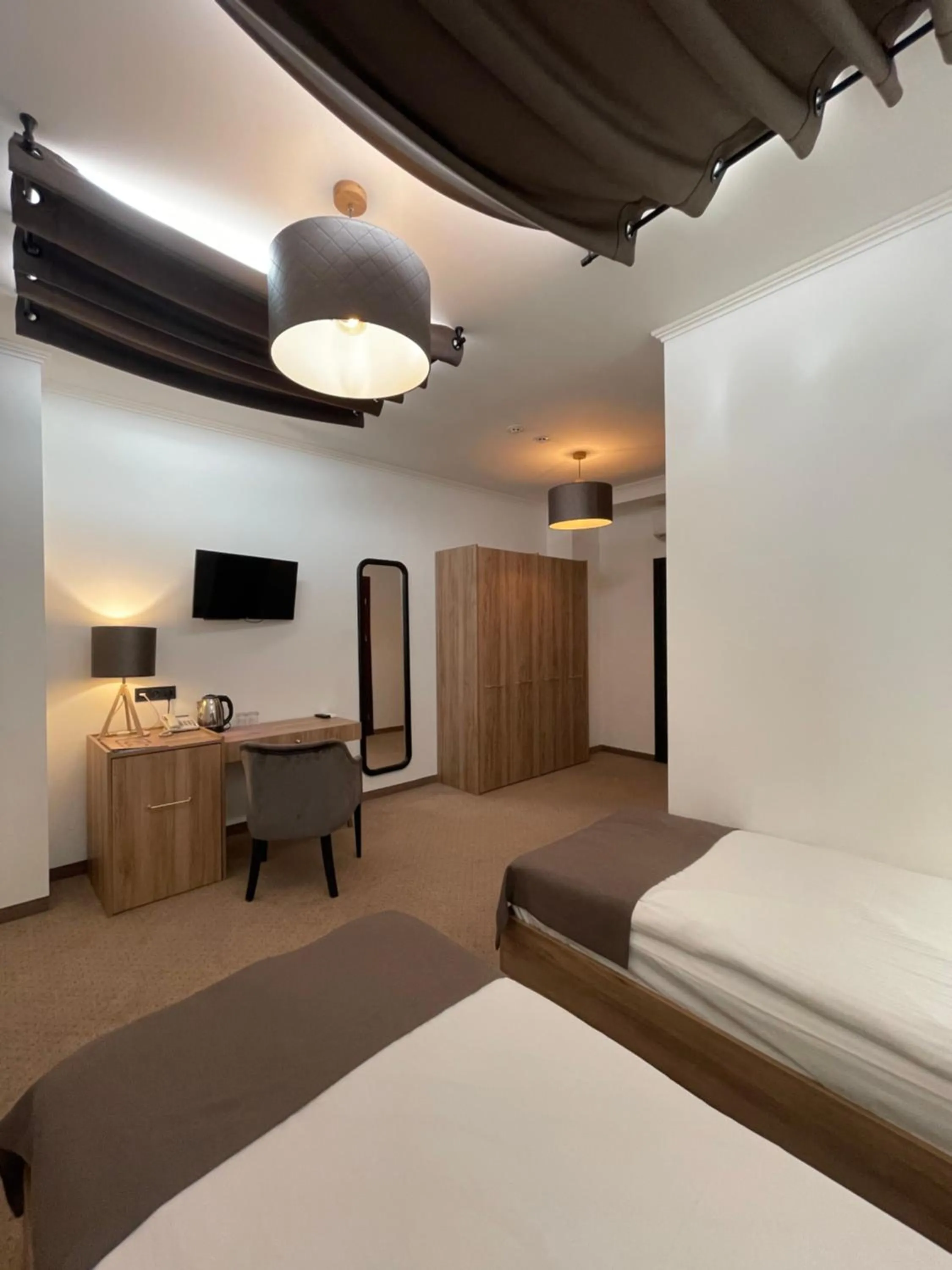 TV and multimedia, Bed in Hotel 52