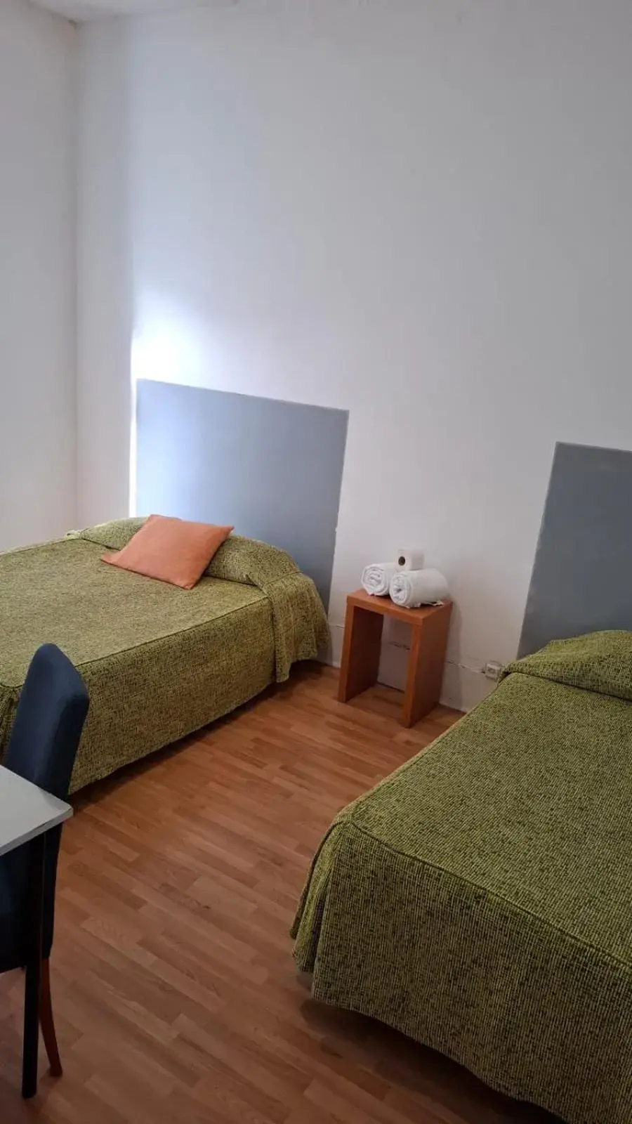 Double or Twin Room with Shared Bathroom in Residencial do Sul Double or Twin Room with Shared Bathroom in Residencial do Sul