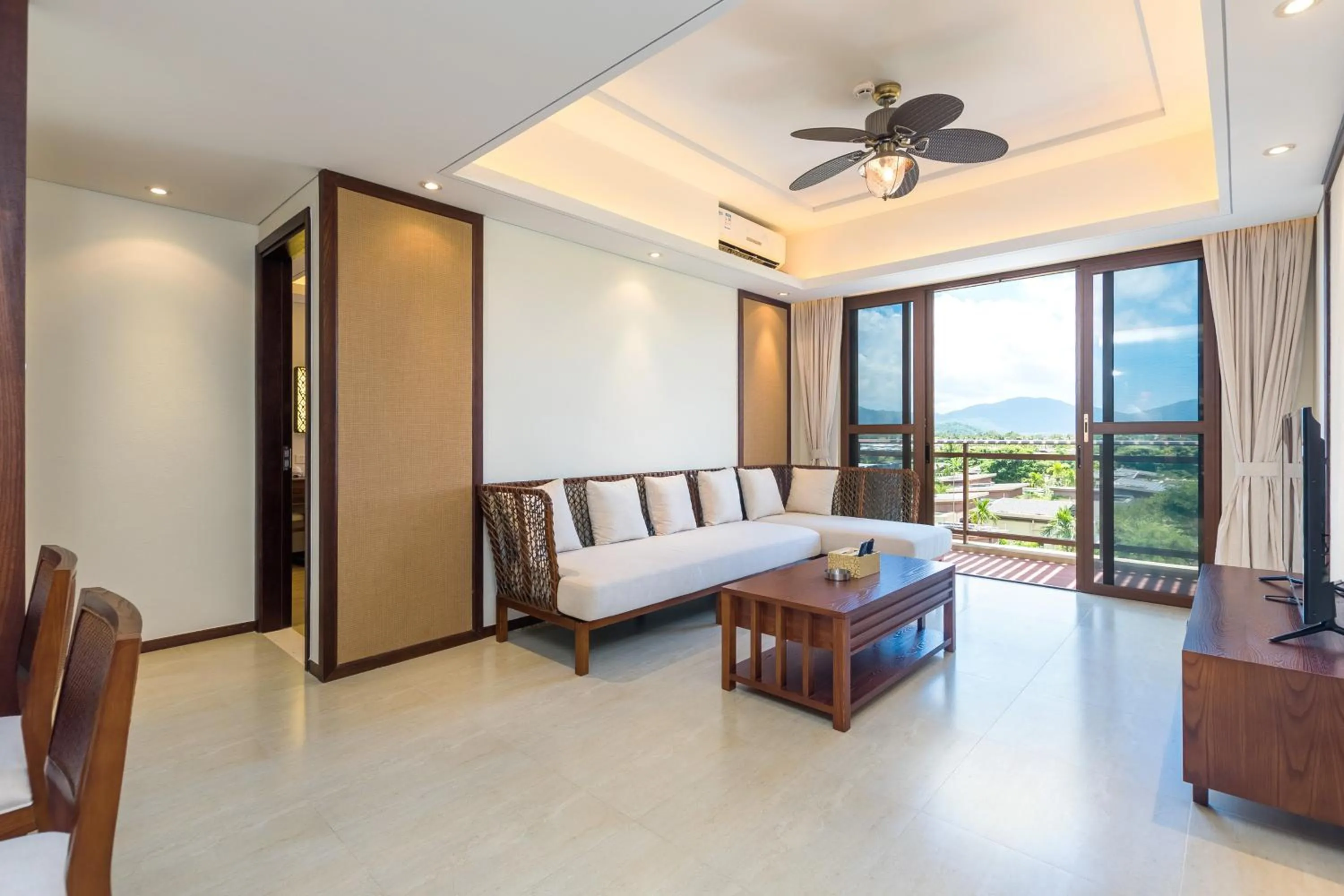 Living room in Sanya Haitang Bay Mushe Villa