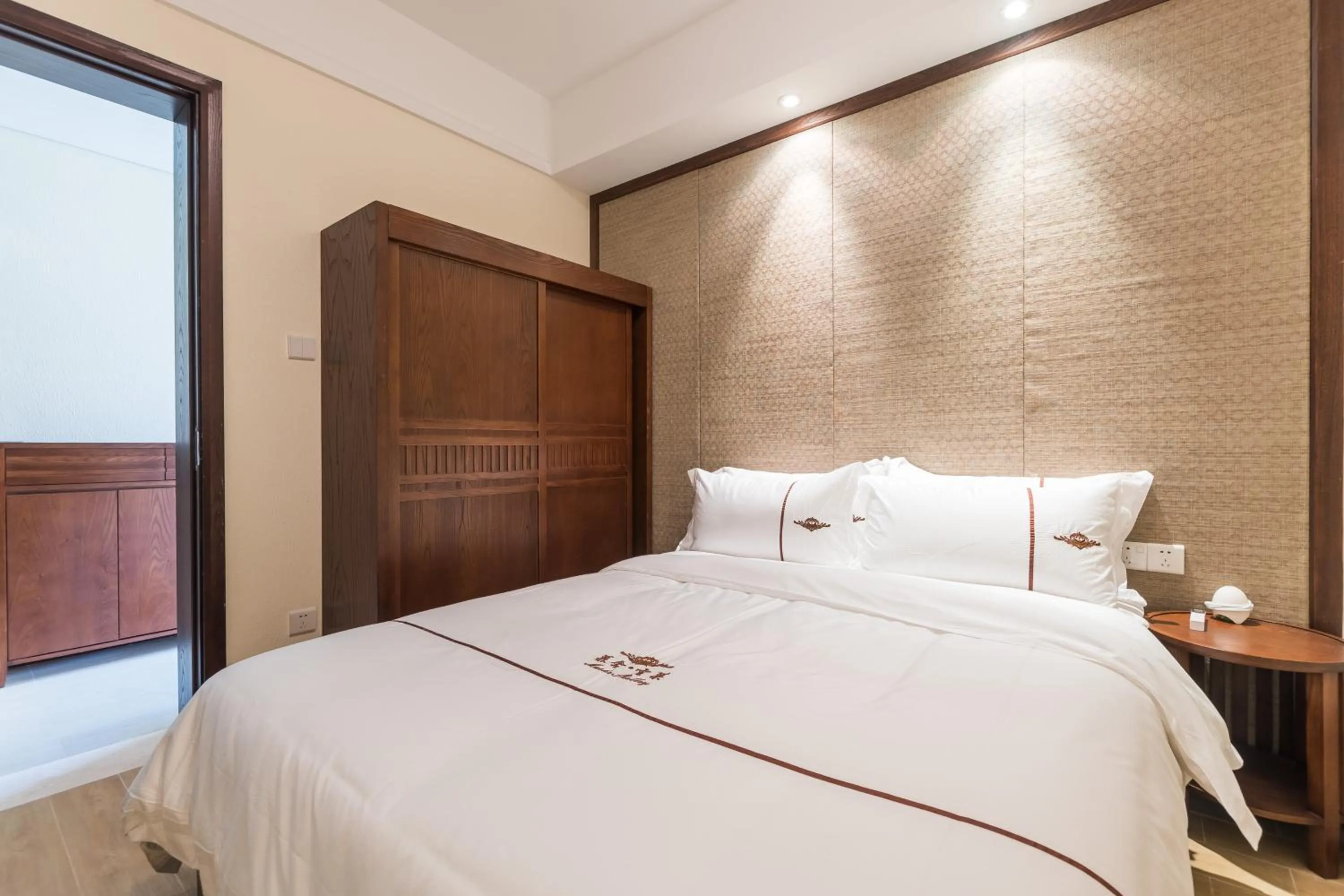 Bedroom, Bed in Sanya Haitang Bay Mushe Villa