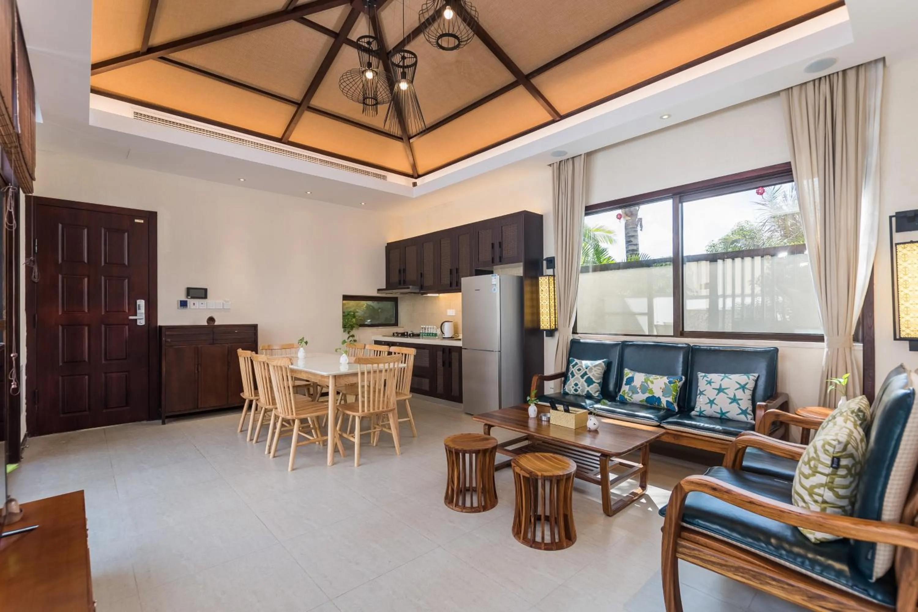 Living room in Sanya Haitang Bay Mushe Villa