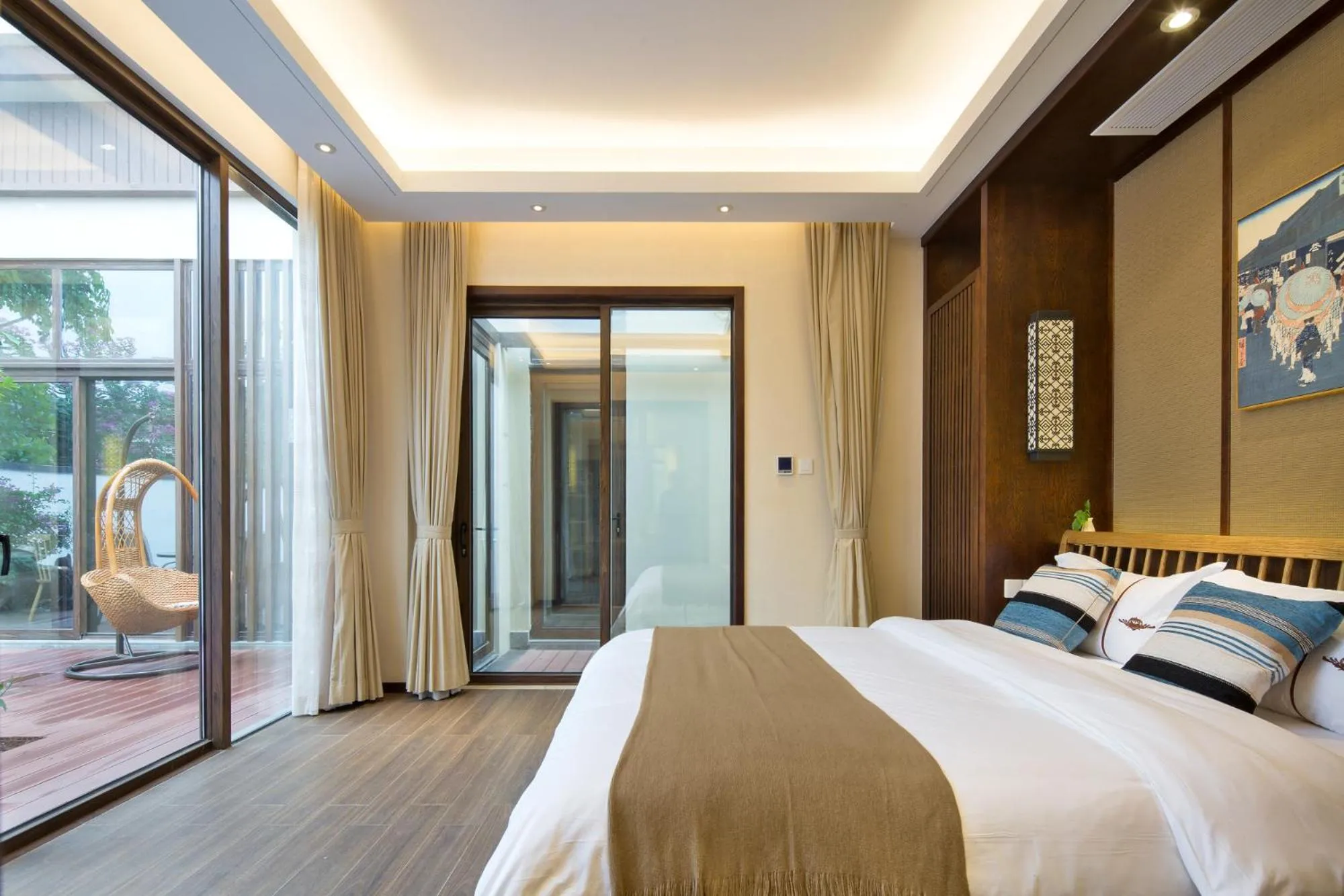 Bed in Sanya Haitang Bay Mushe Villa