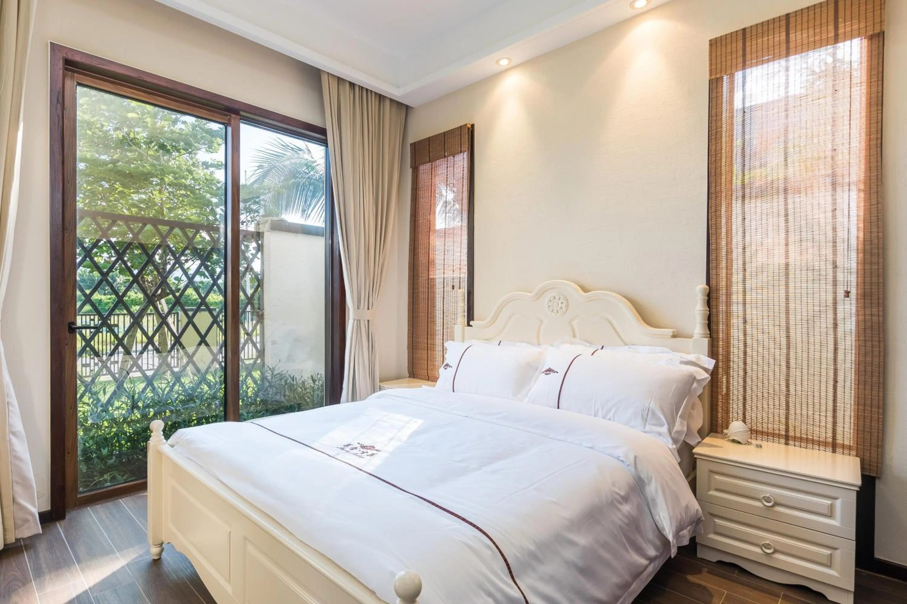 Bedroom, Bed in Sanya Haitang Bay Mushe Villa