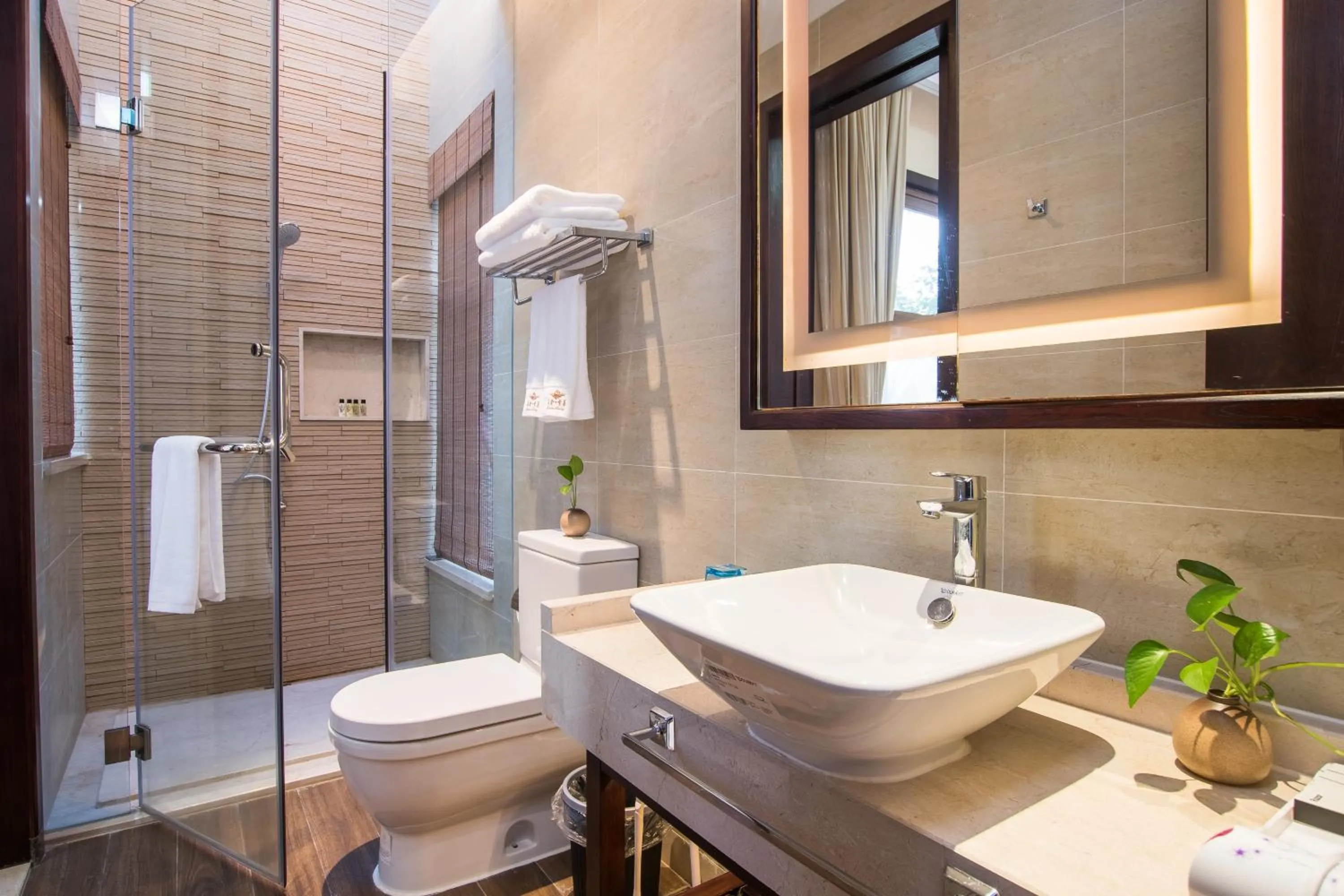 Toilet in Sanya Haitang Bay Mushe Villa