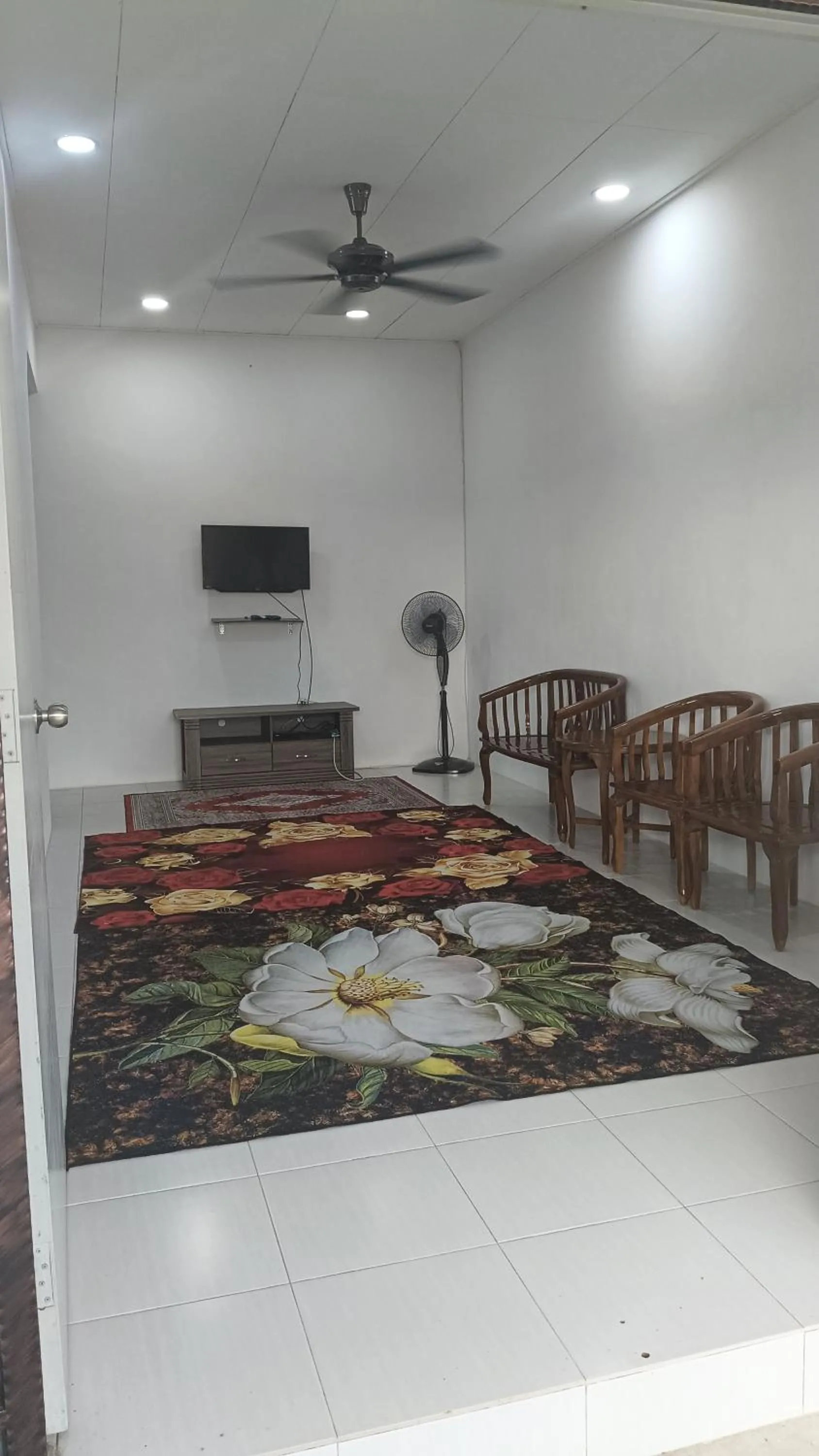 Ainur Homestay