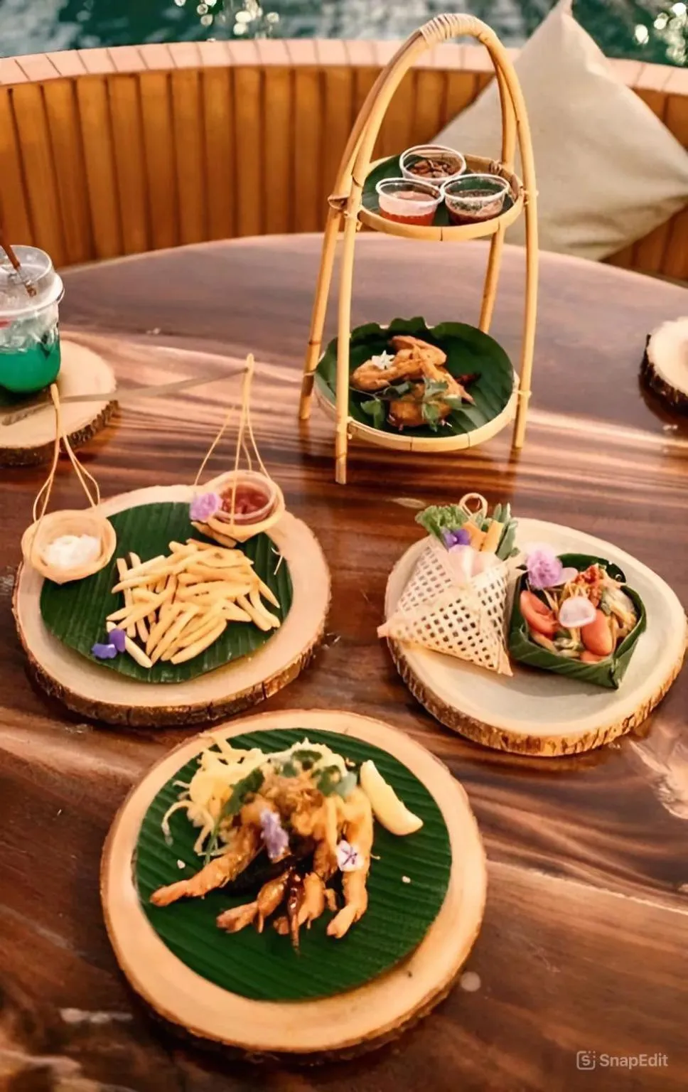 Food in Happy Life Grand Hotel & Rooftop Skybar