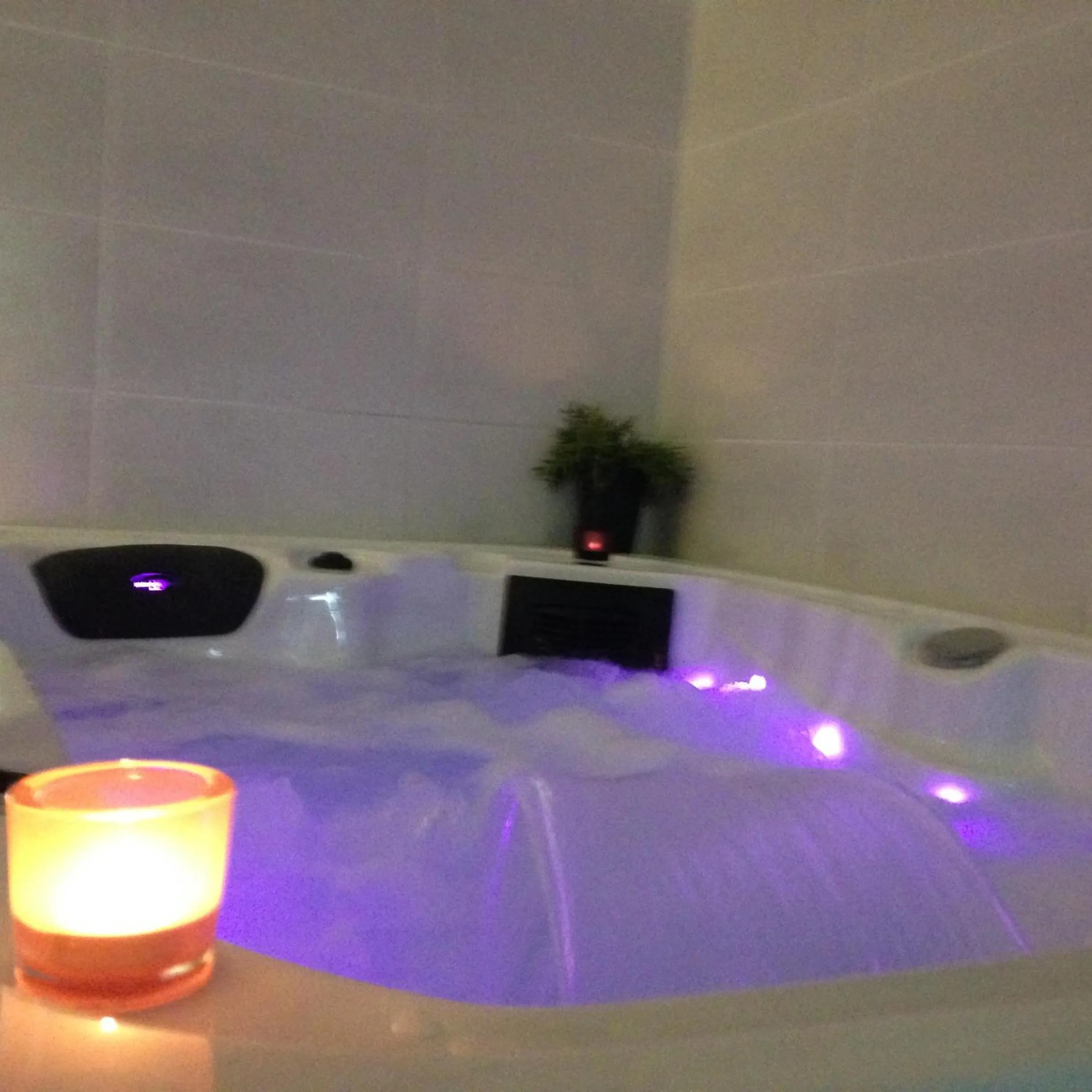 Bed in Logis hôtel restaurant Auberge de l'Espinouse