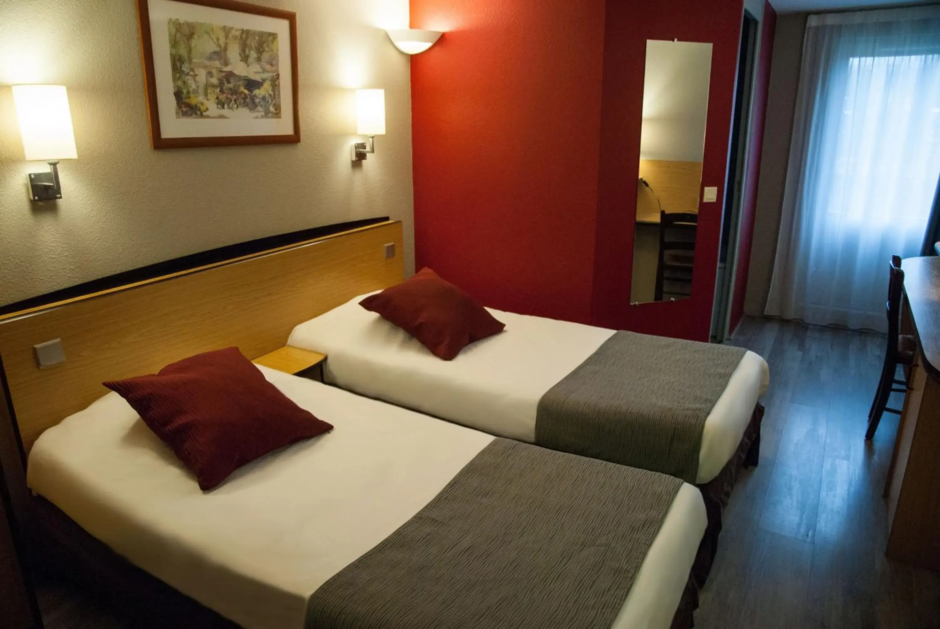 Twin Room in Hôtel Inn Design Resto Novo Bourges Twin Room in Hôtel Inn Design Resto Novo Bourges
