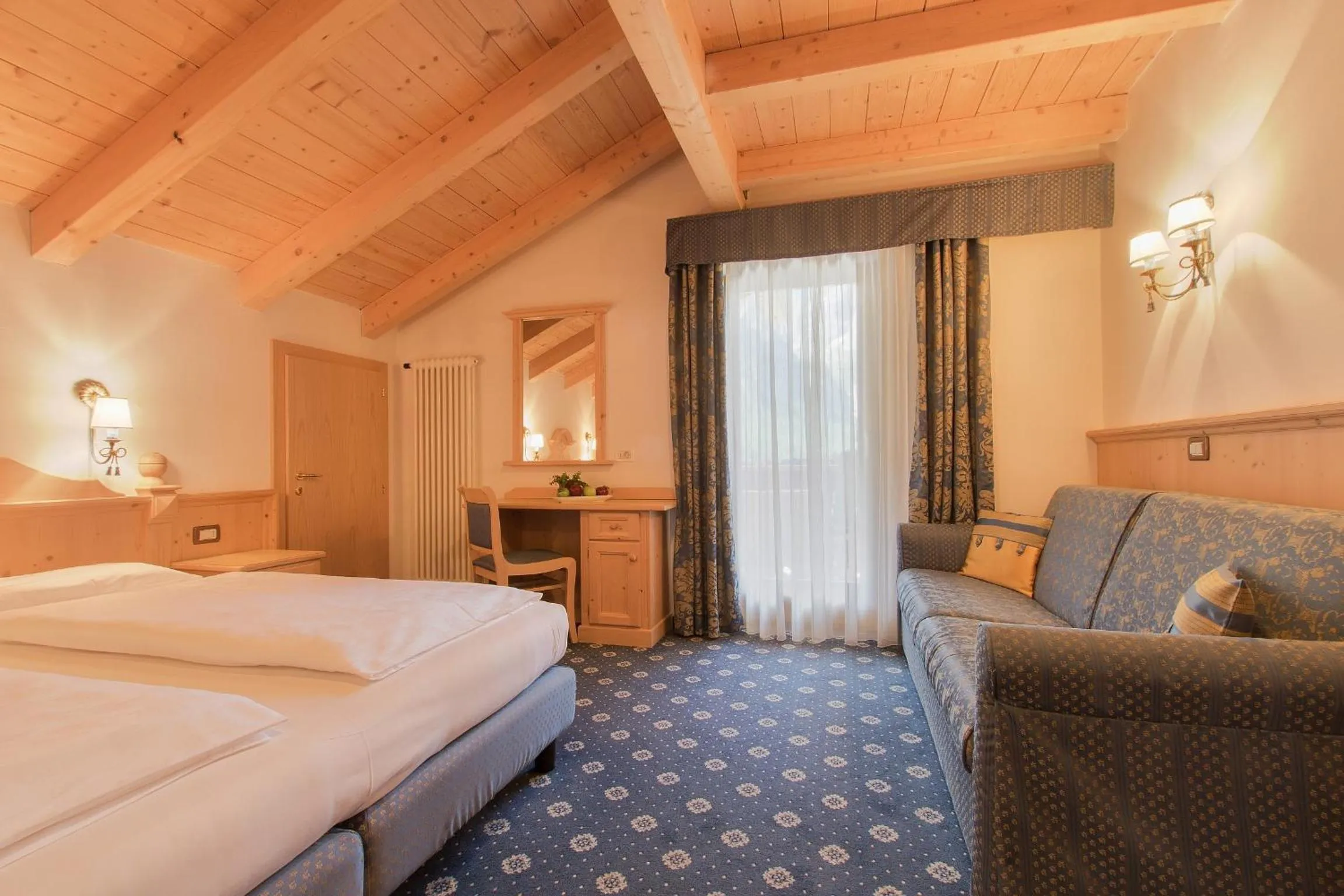 Day, Bed in Garnì La Dorada