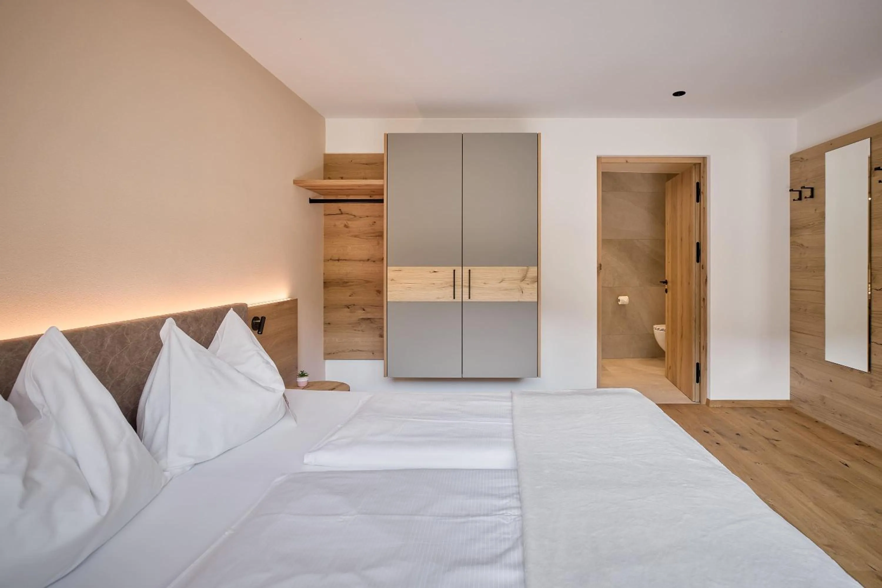 Bed in Hotel Schmuckhof