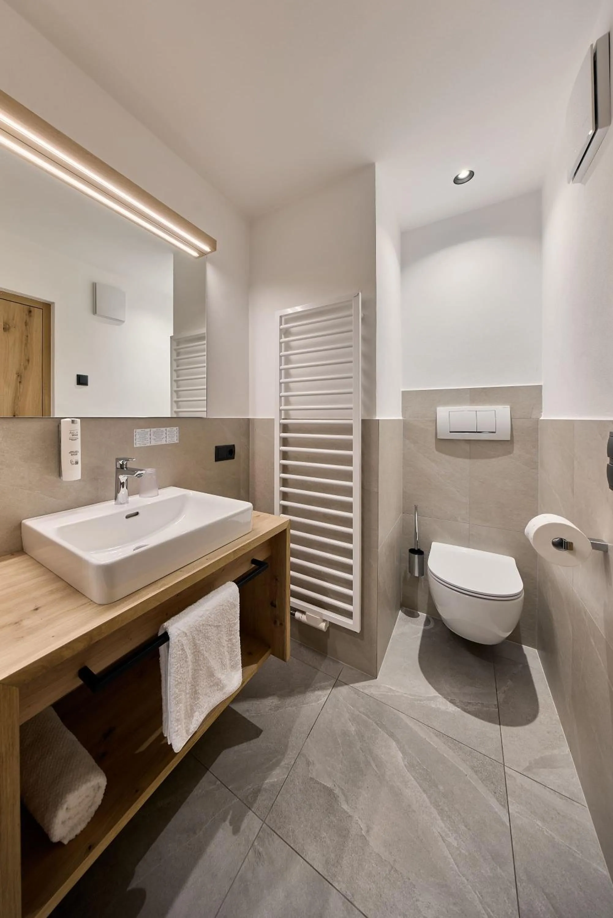 Bathroom in Hotel Schmuckhof