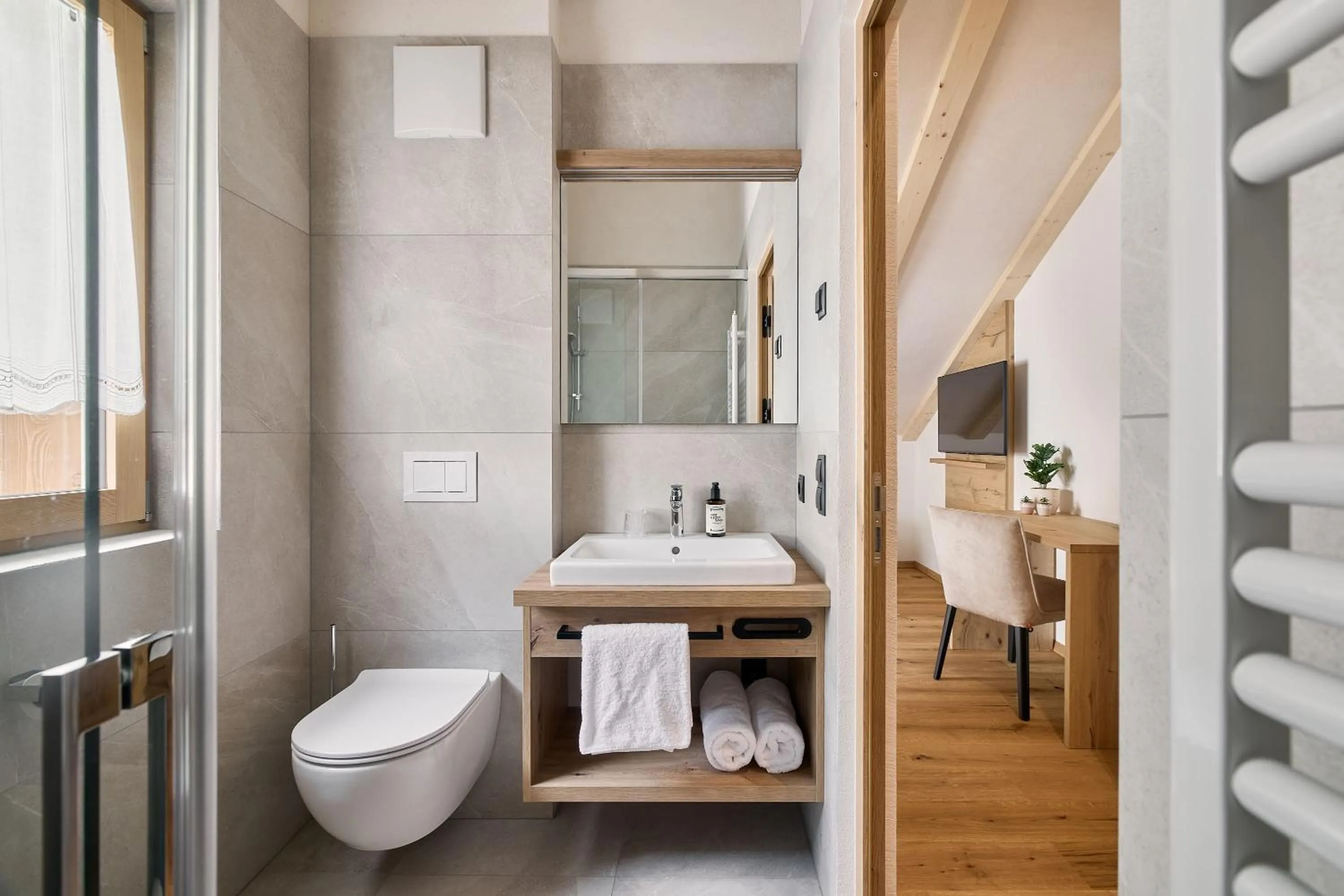 Bathroom in Hotel Schmuckhof