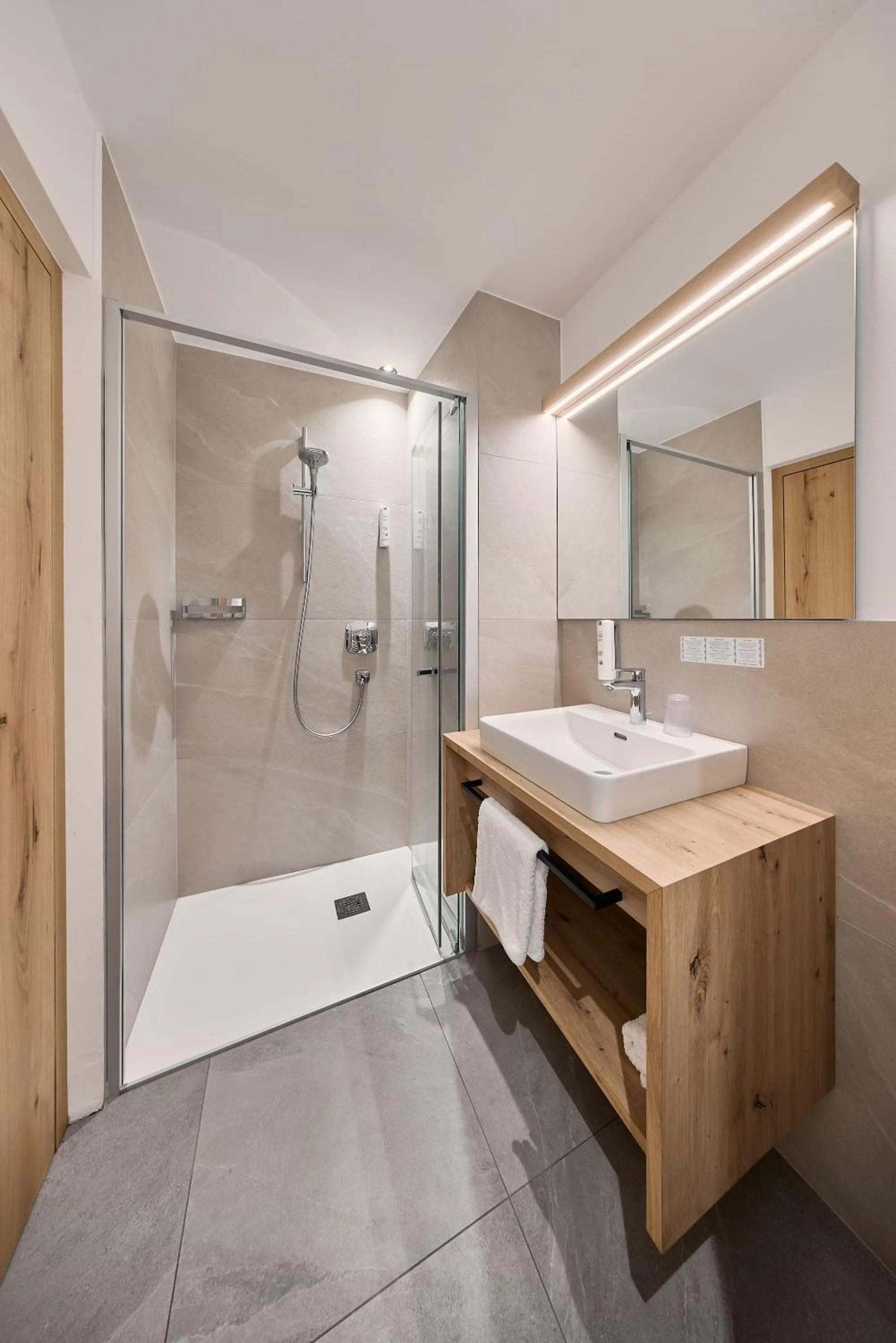 Bathroom in Hotel Schmuckhof