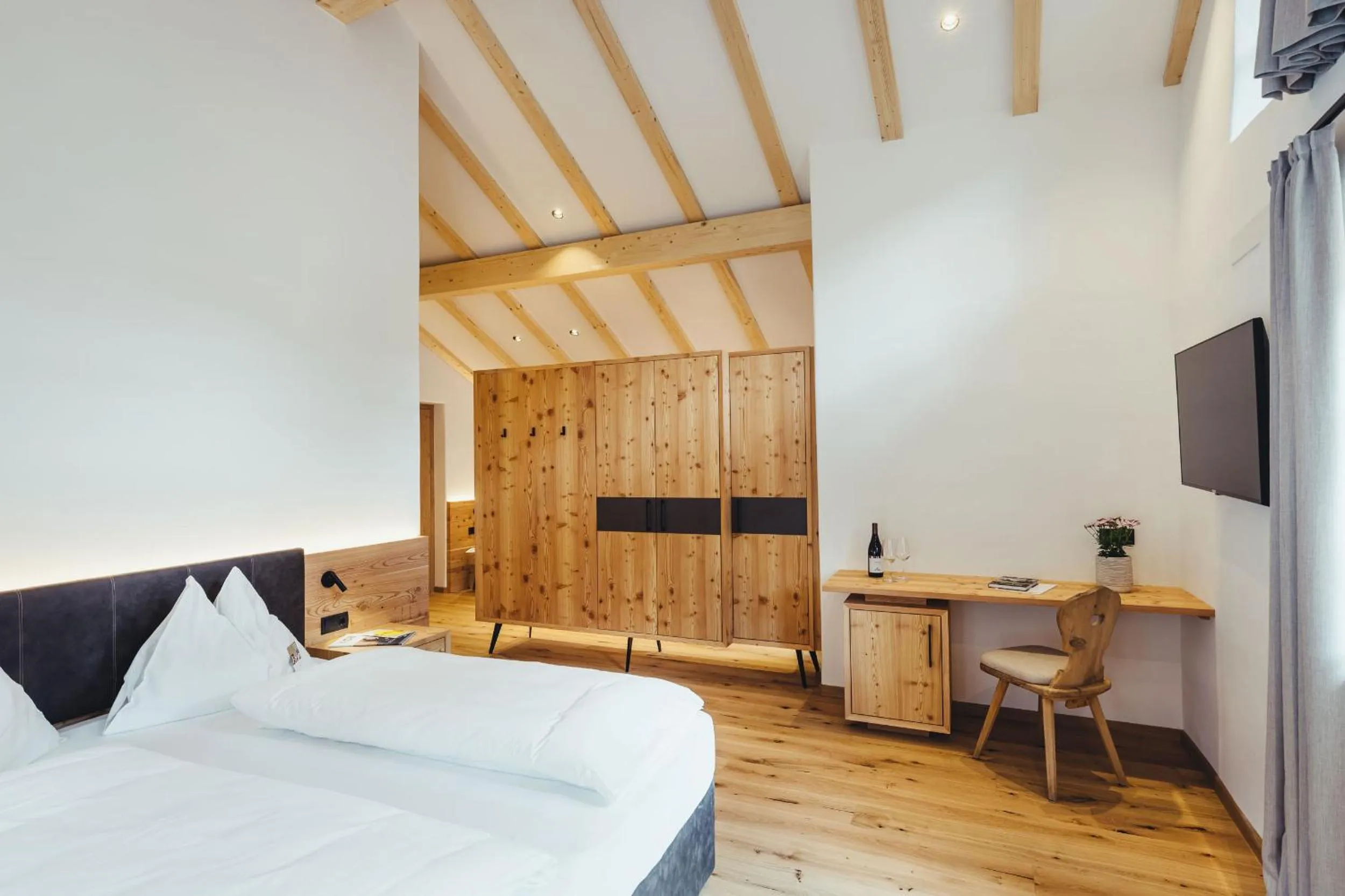 Bed in Hotel Schmuckhof