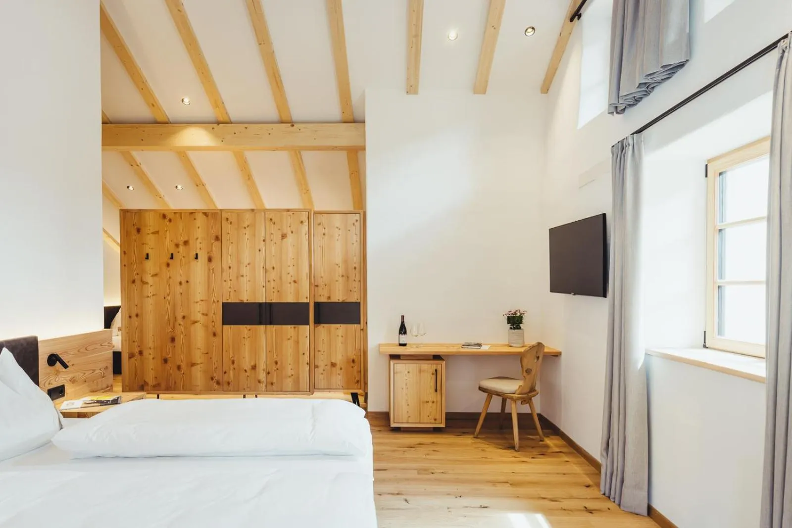 Bed in Hotel Schmuckhof