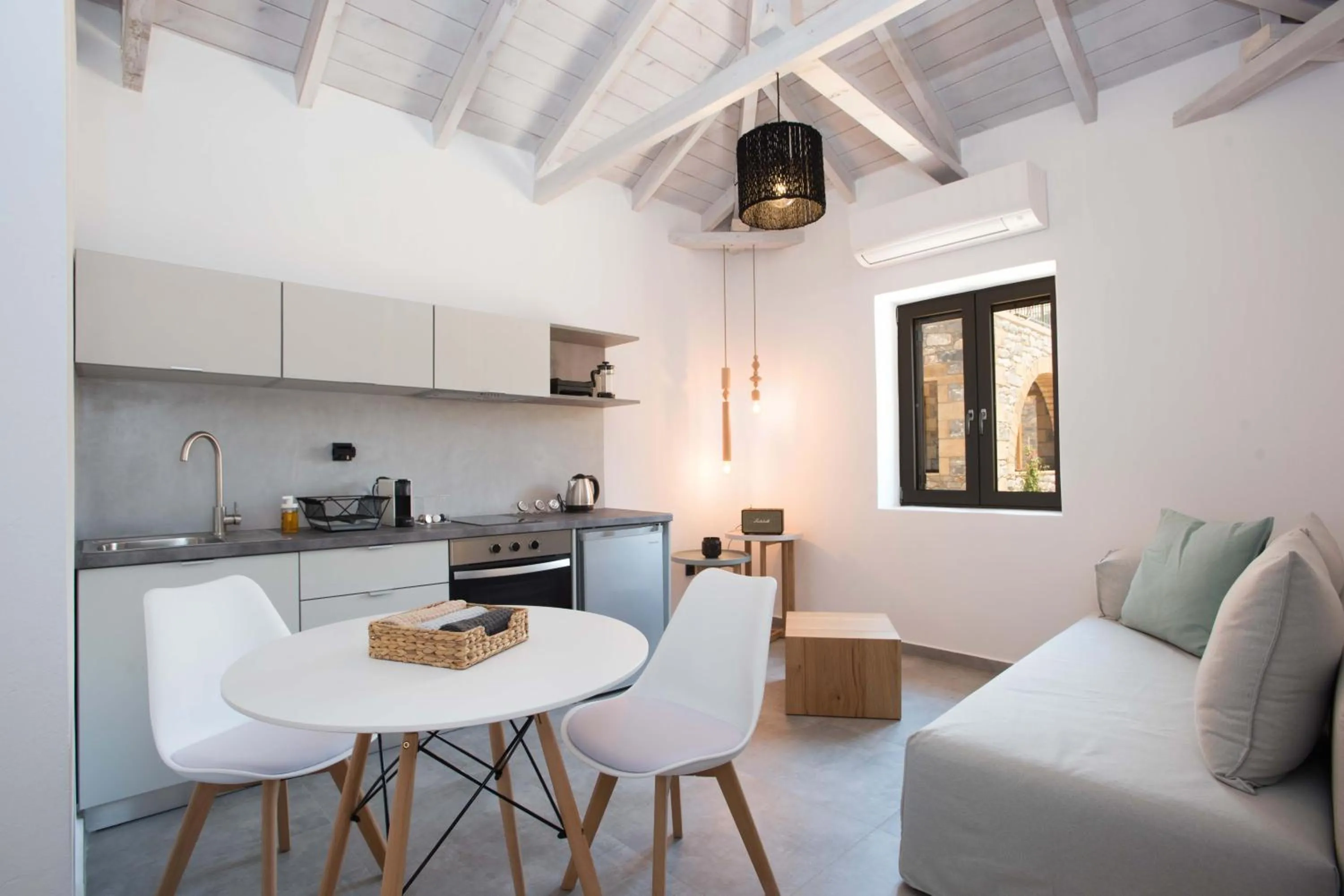 Living room in Calme Suites Mani