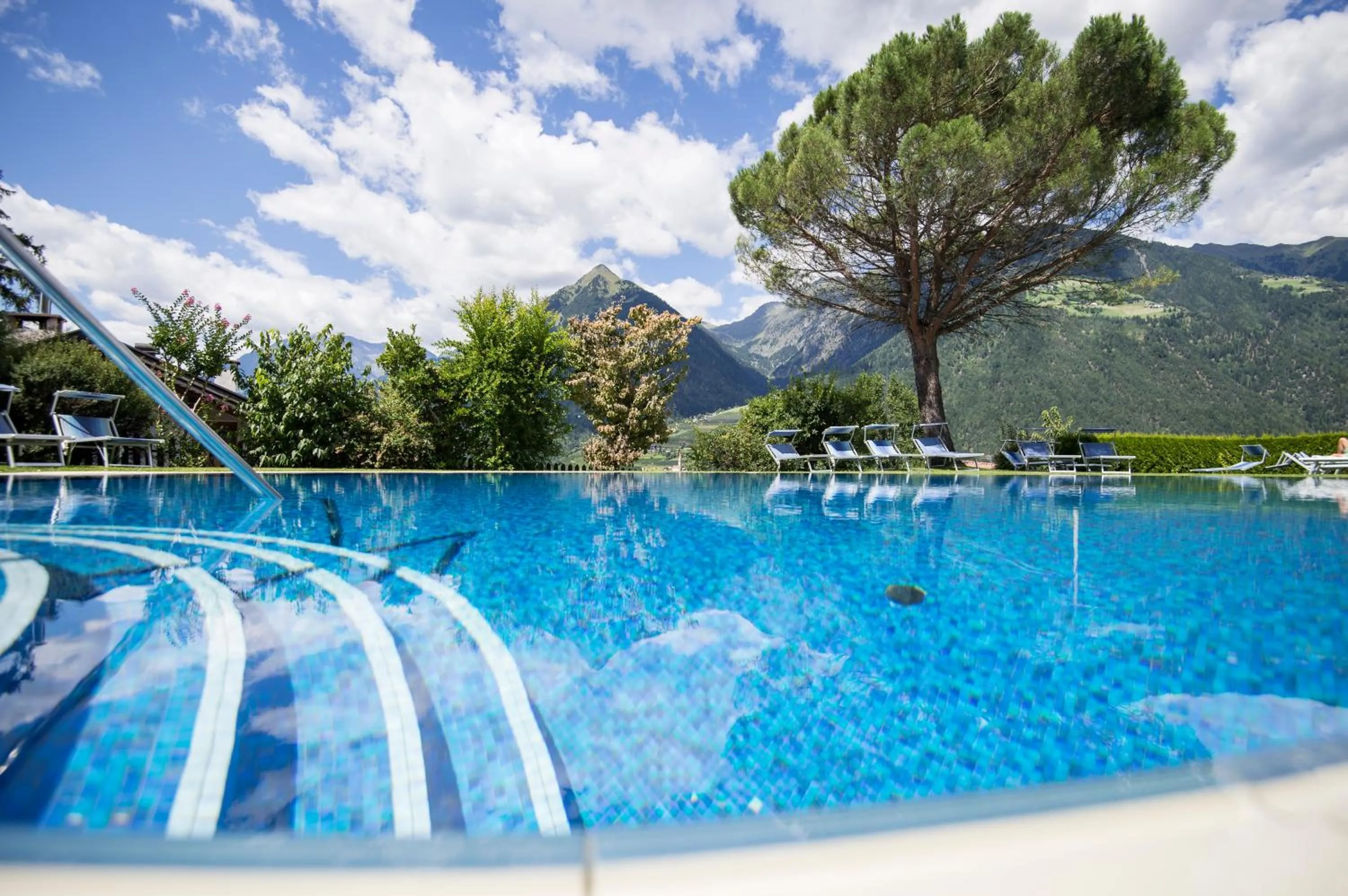 Swimming pool in Hotel Erzherzog Johann