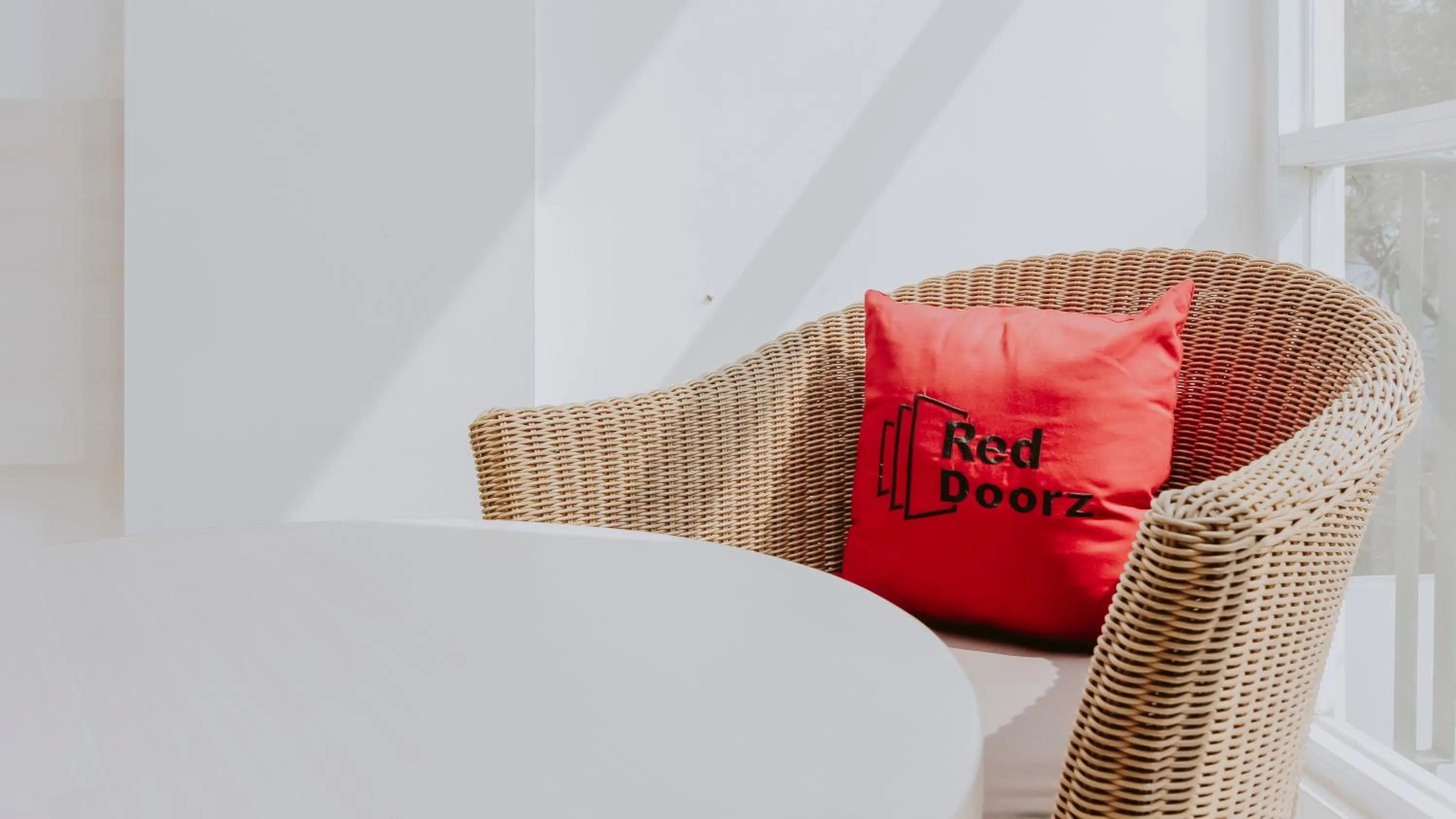 Area and facilities in RedDoorz near Pancoran