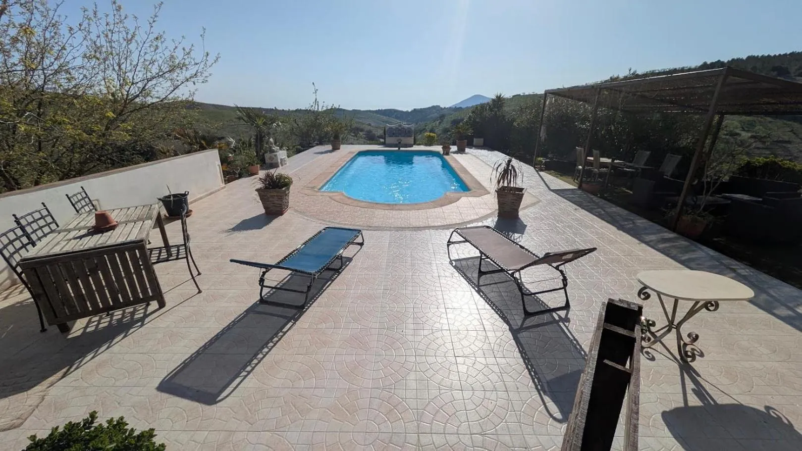 Swimming pool in Casa Joya