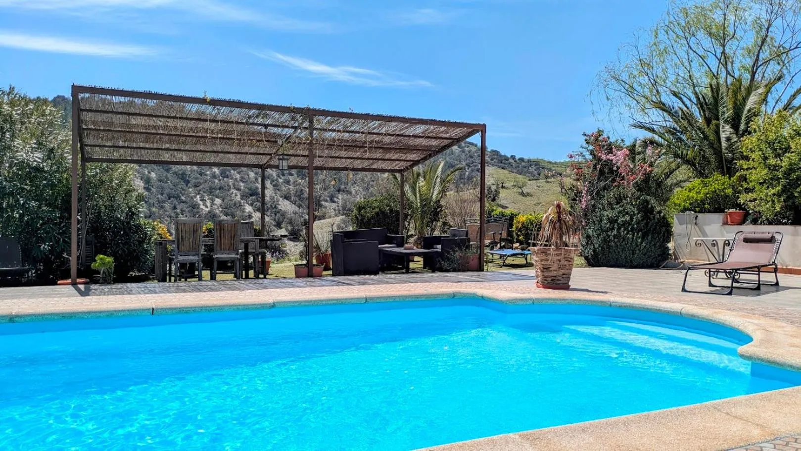 Swimming pool in Casa Joya