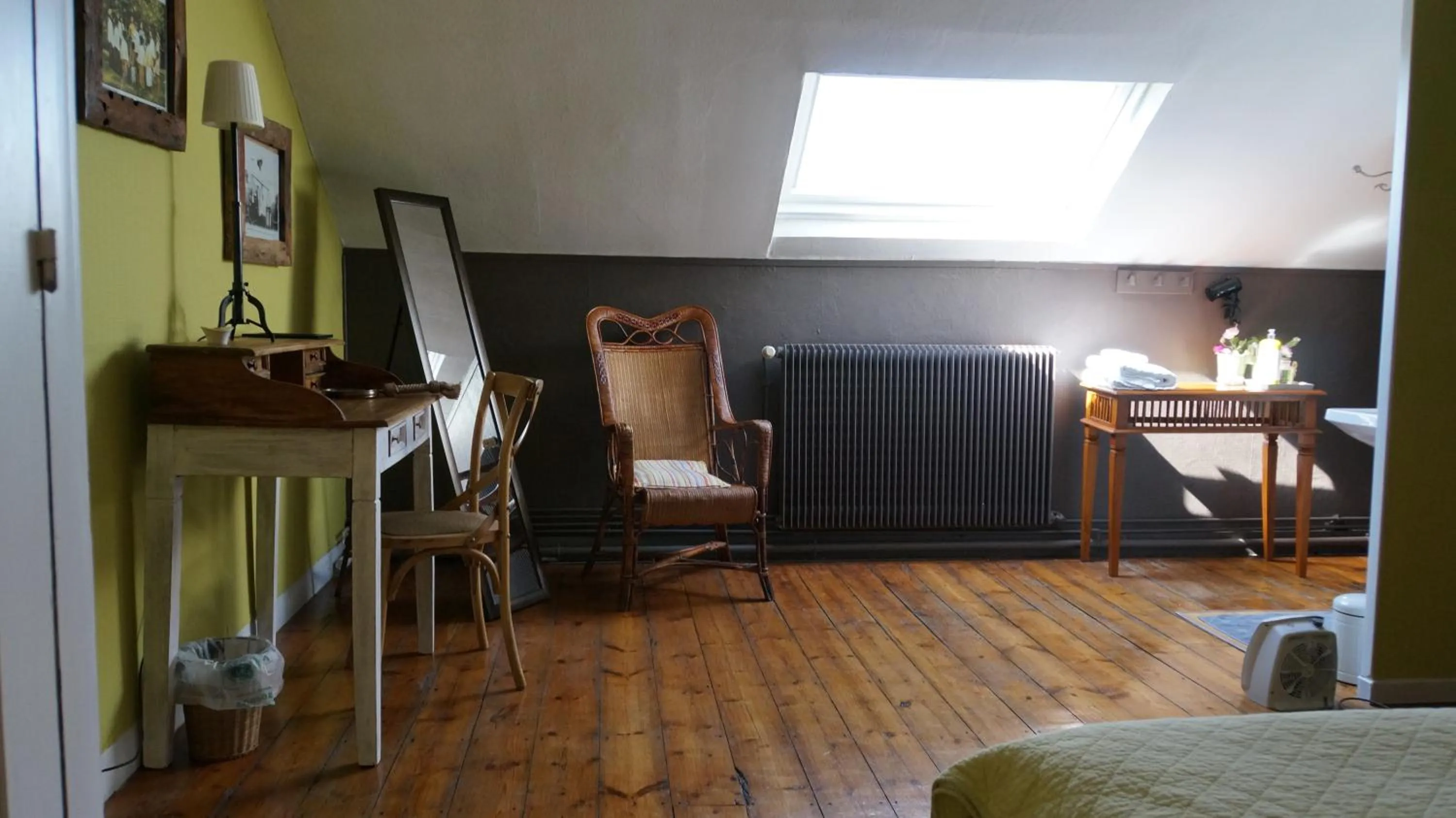 Day in Abri du Passant