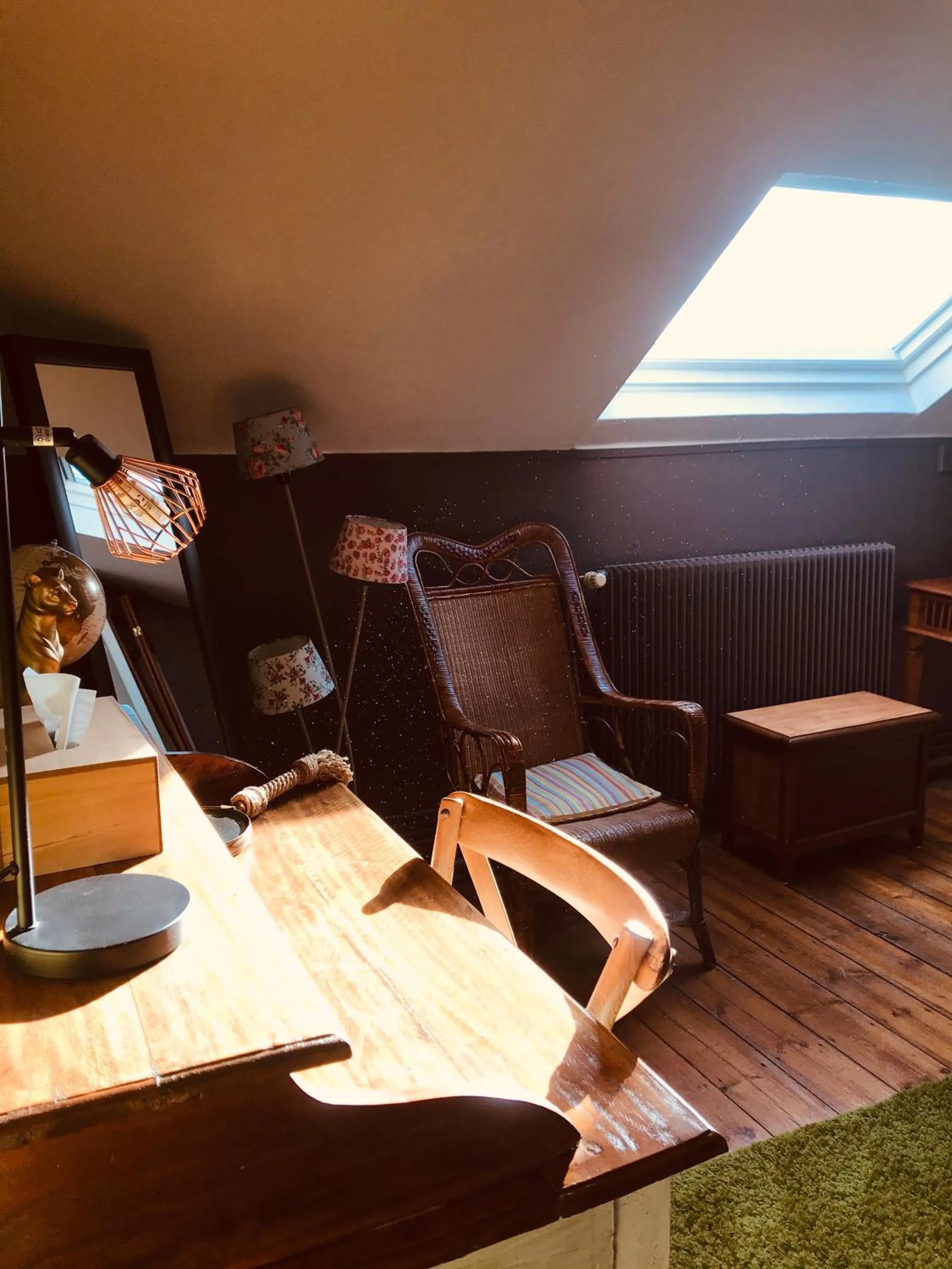 Seating area in Abri du Passant