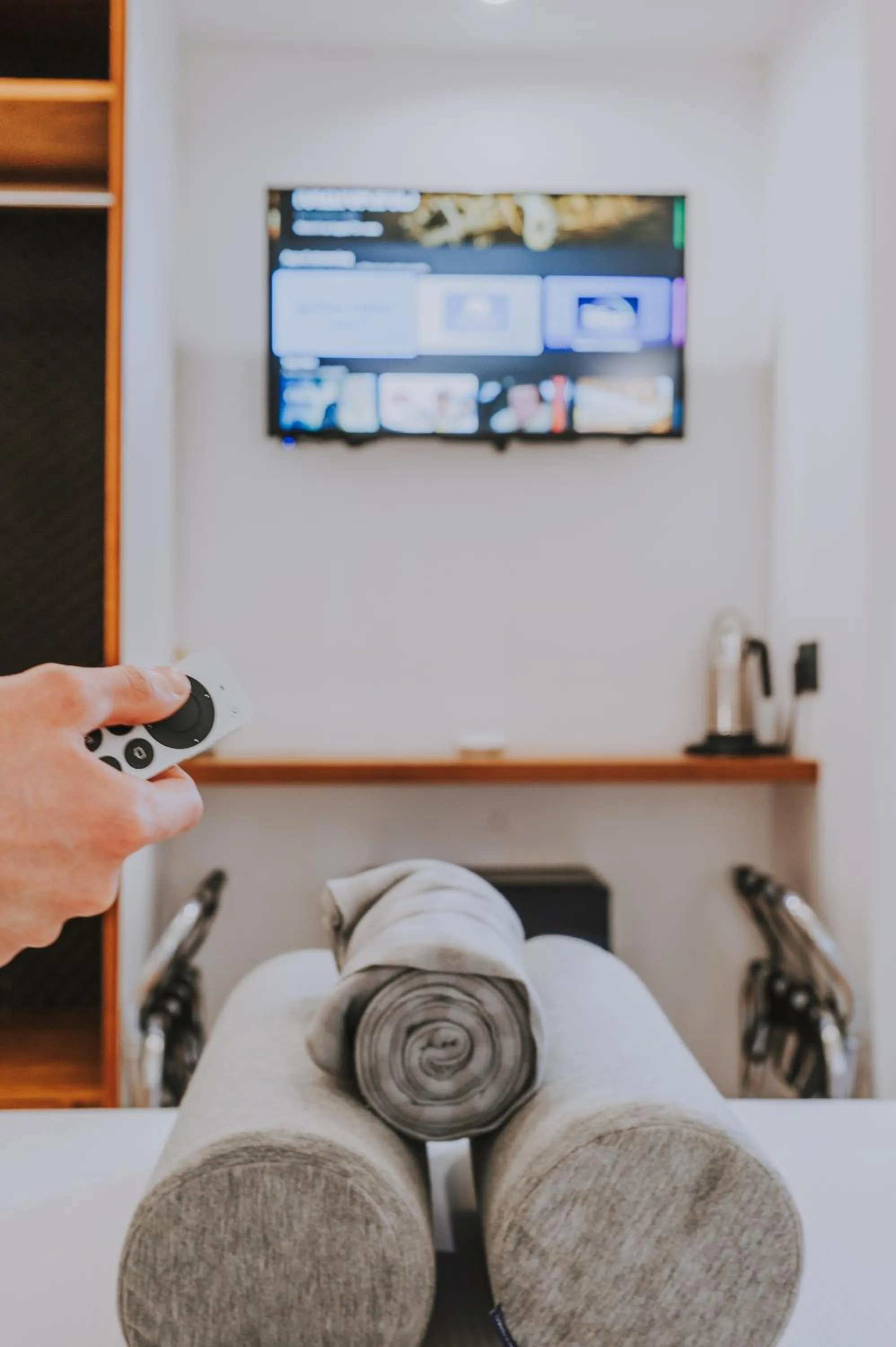 Bed in Albergo Delle Regioni, Barberini - Fontana di Trevi