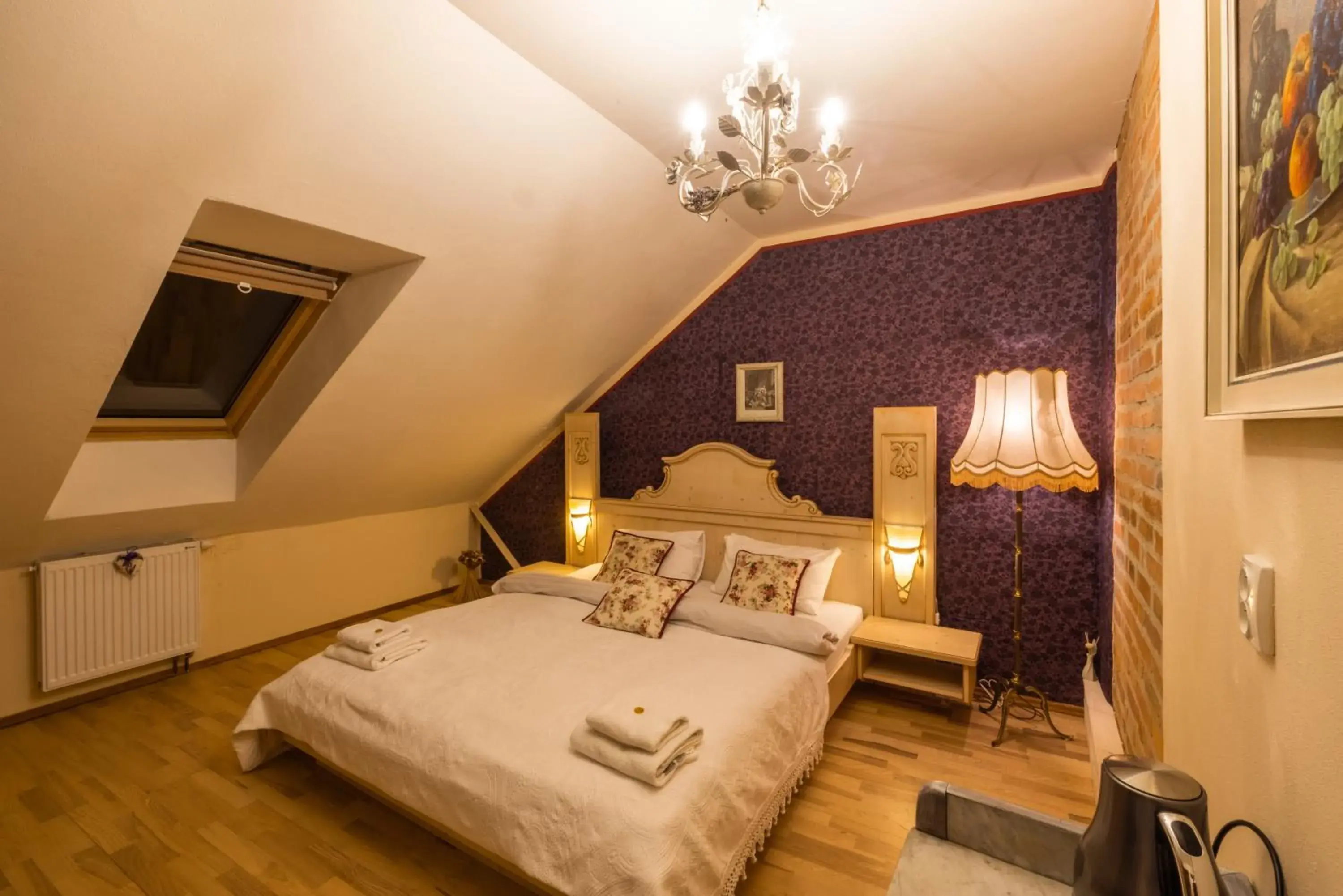 Quadruple Room with Private Bathroom in Hotel Barcadam Quadruple Room with Private Bathroom in Hotel Barcadam