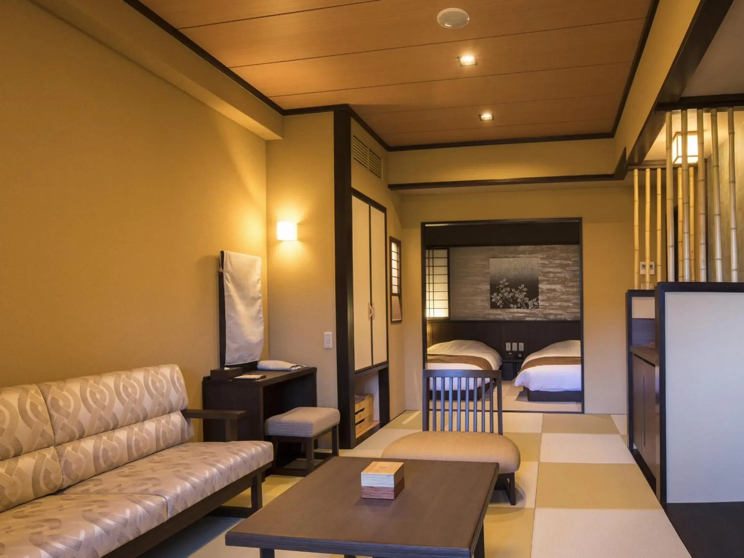 Standard Twin Room with Tatami Area and Open Air Bath - single occupancy - Non-Smoking in Suiun Standard Twin Room with Tatami Area and Open Air Bath - single occupancy - Non-Smoking in Suiun