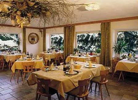 Restaurant/places to eat in Pensione Vittoria