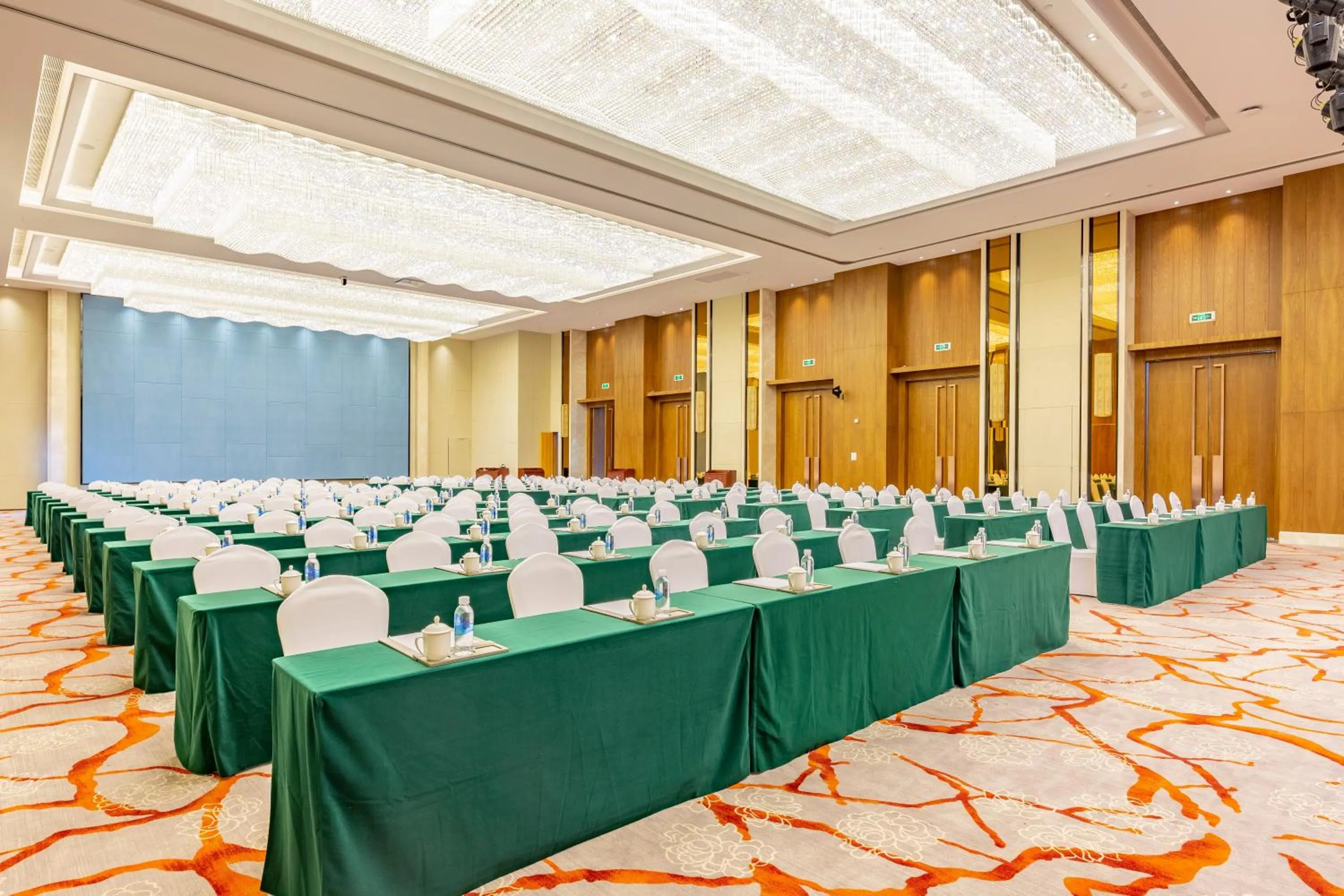 Business facilities in Jinling Grand Hotel Nanchang