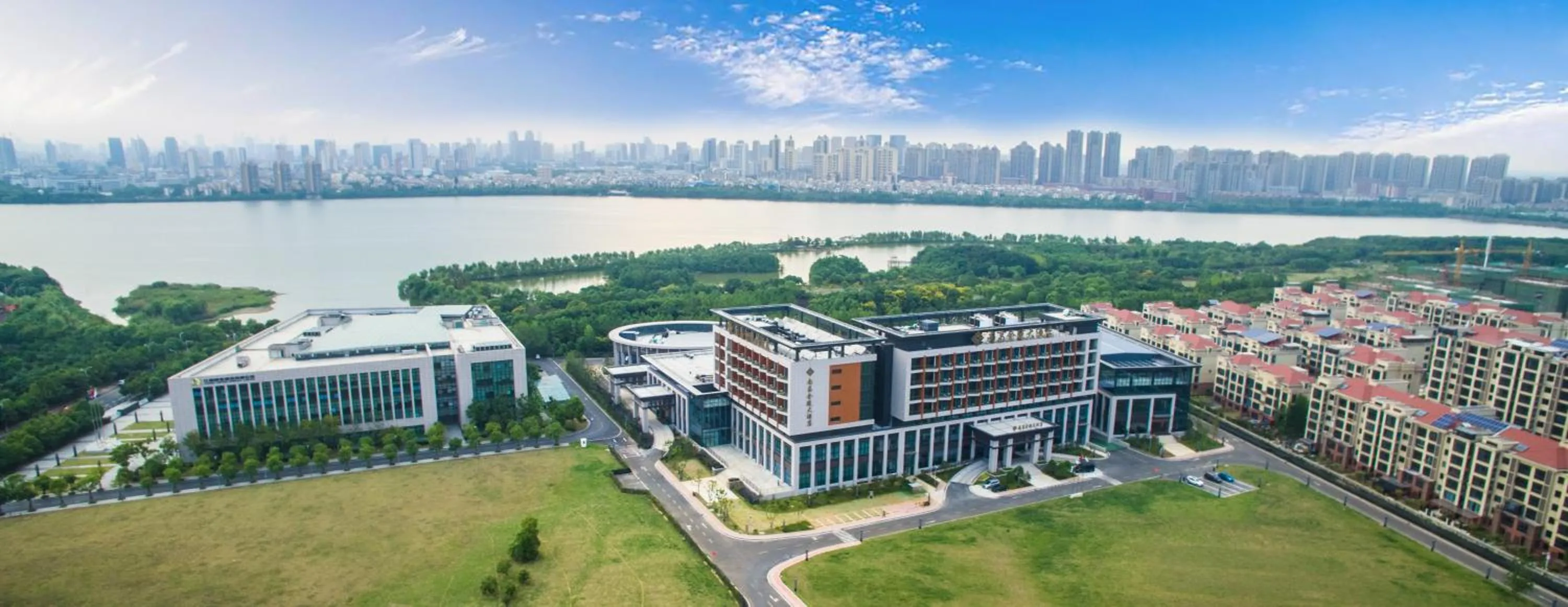 Property building in Jinling Grand Hotel Nanchang