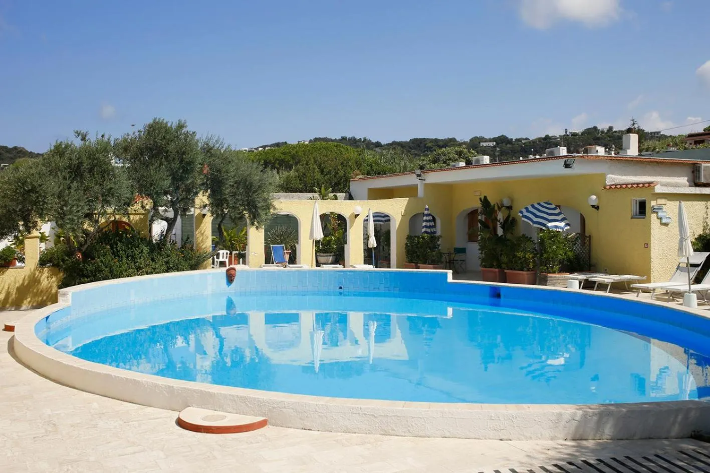 Swimming pool in Hotel La Scogliera