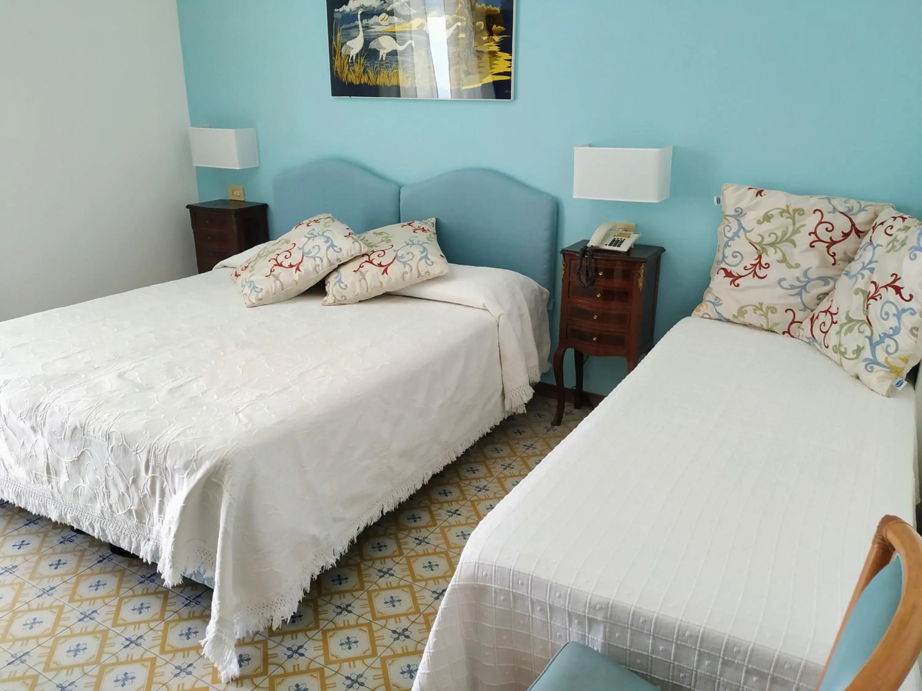 Bed in Hotel La Scogliera